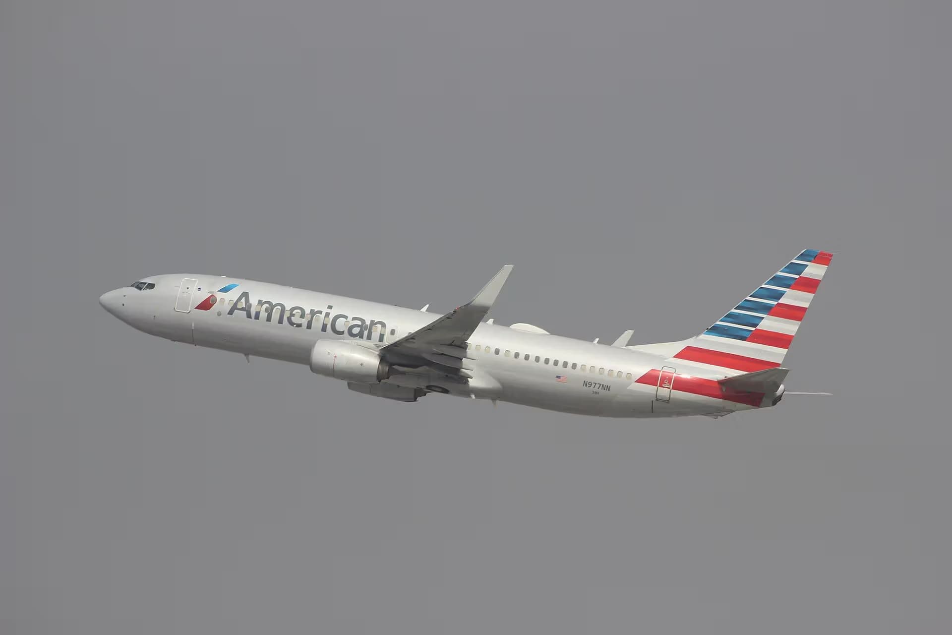 N977NN — Boeing