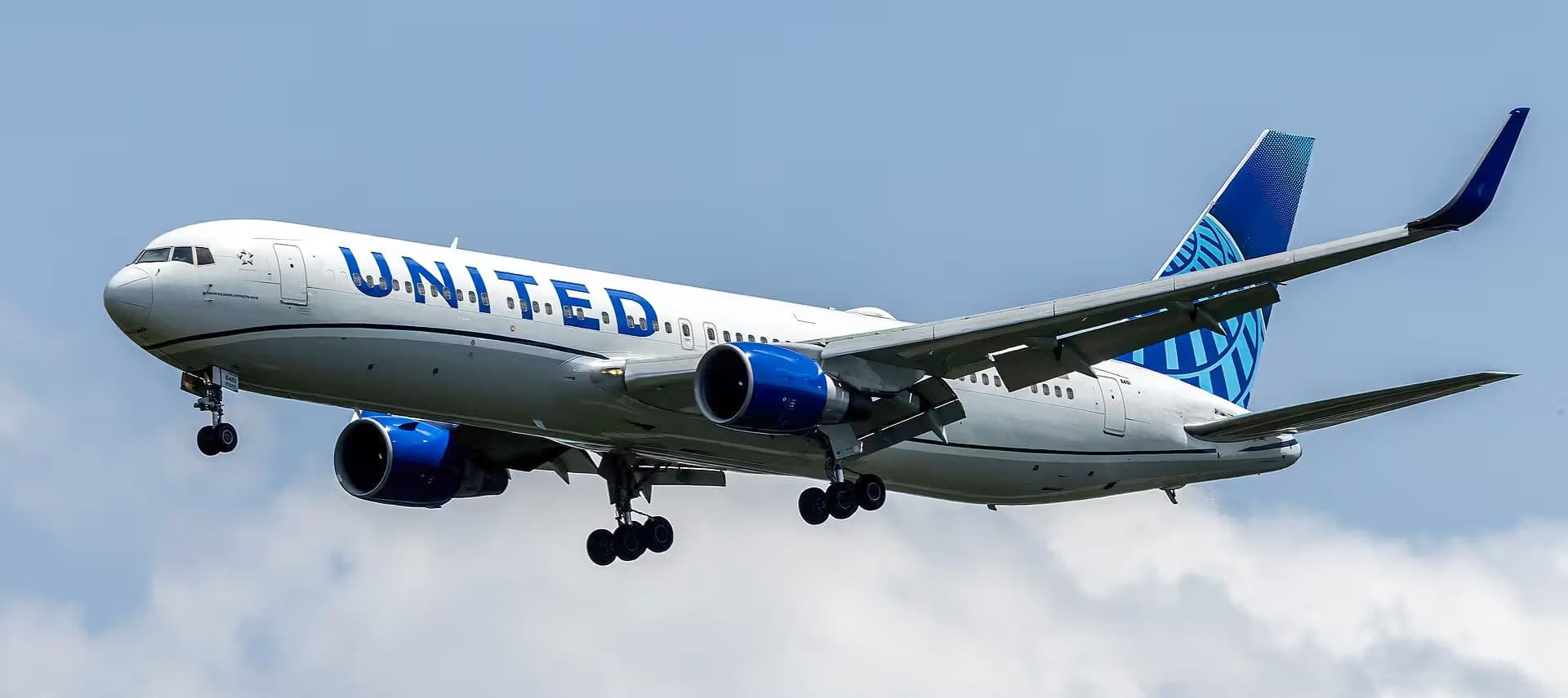 N651UA — Boeing