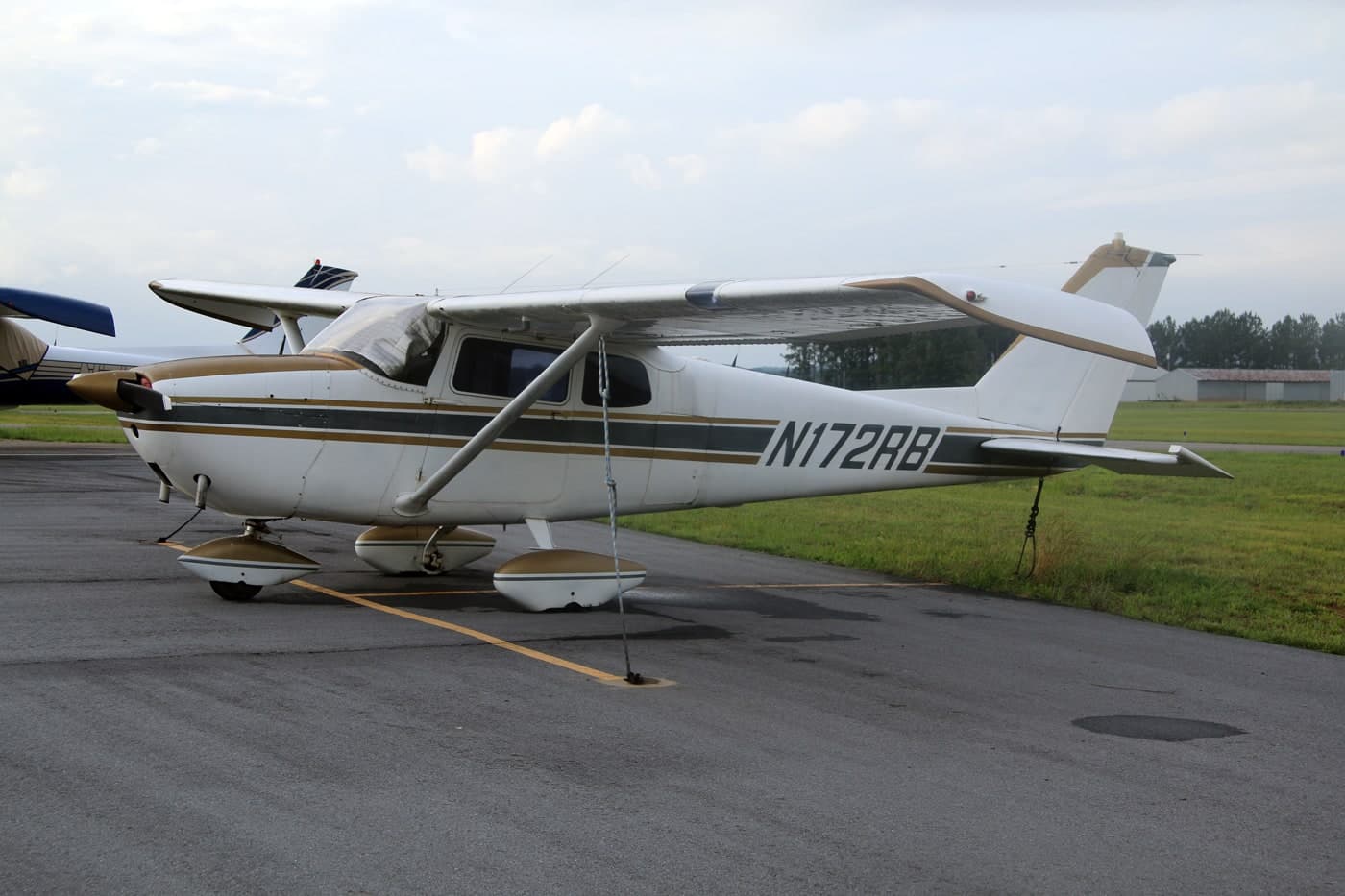 N172RB — Cessna