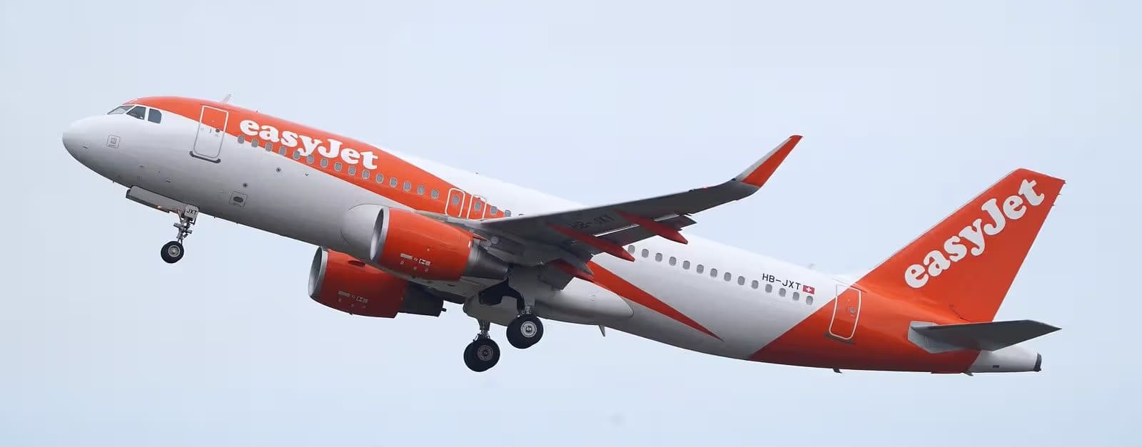 HB-JXT — Airbus