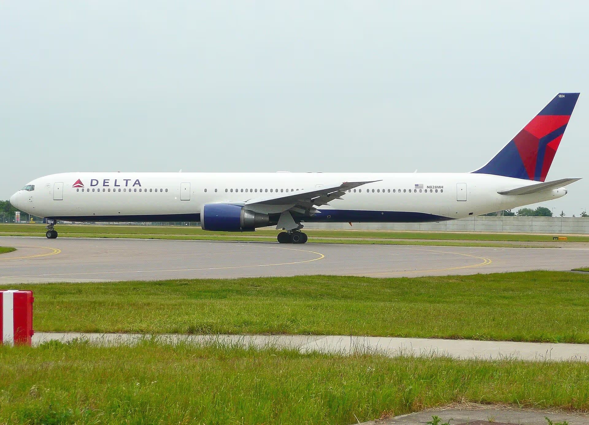 N828MH — Boeing
