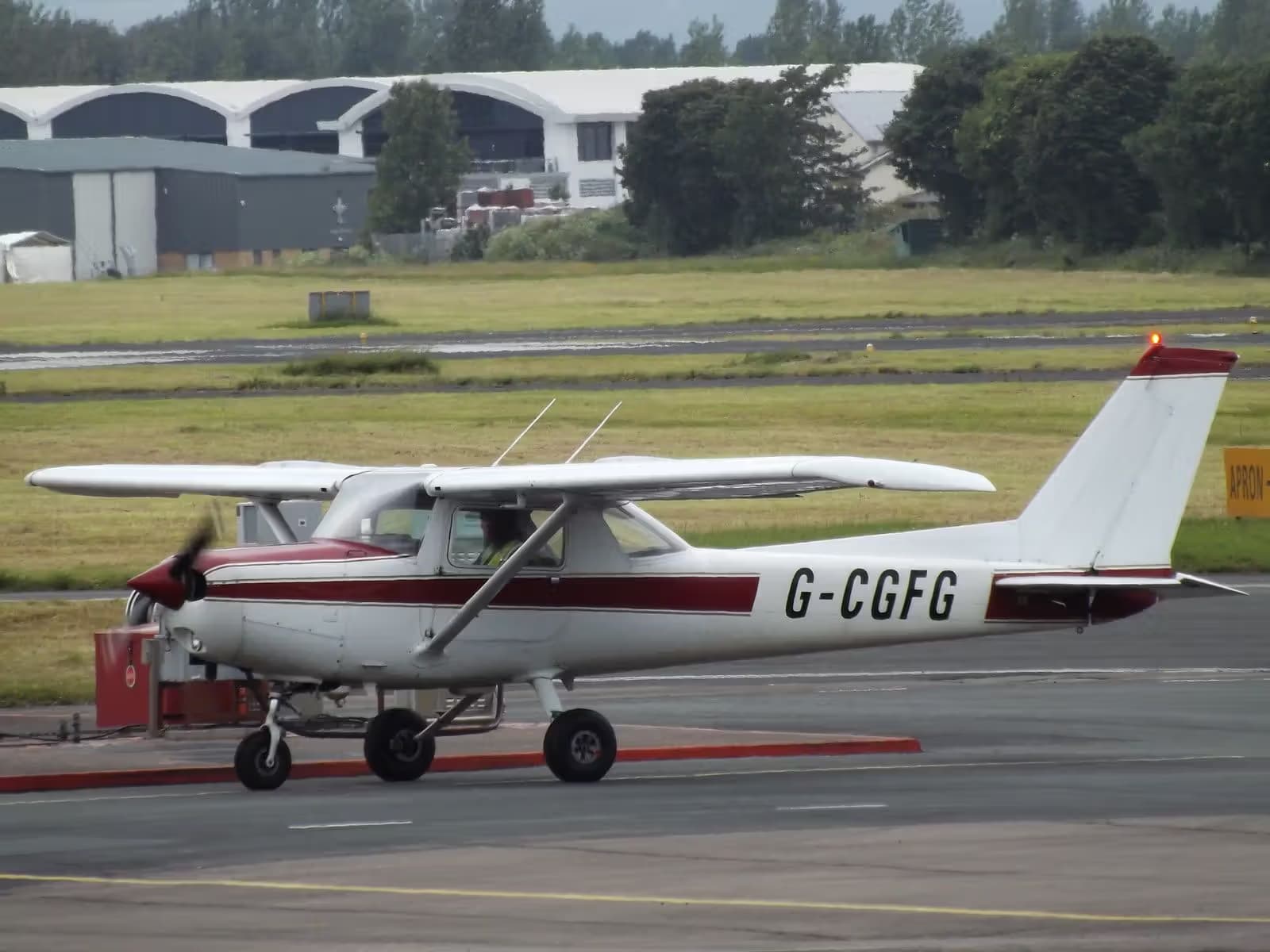 G-CGFG — Cessna