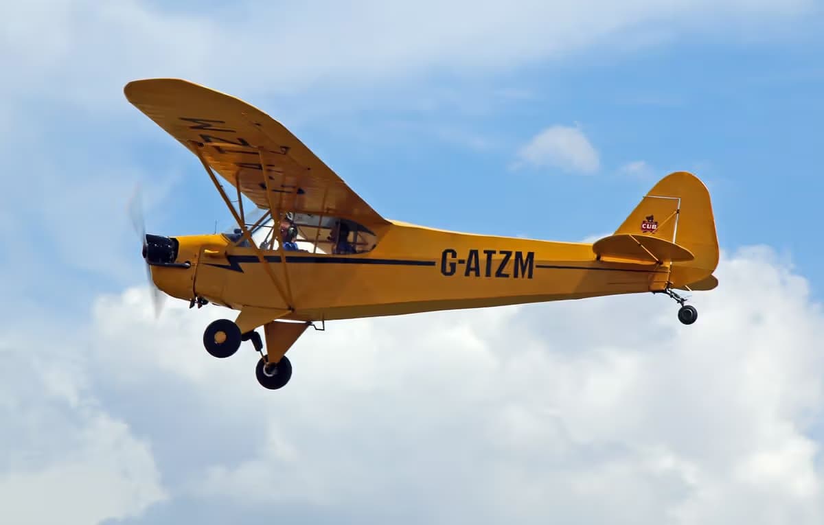 G-ATZM — Piper