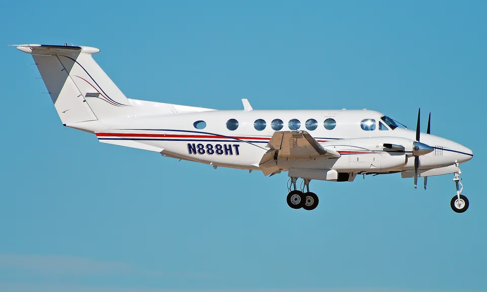 N888HT — Beechcraft