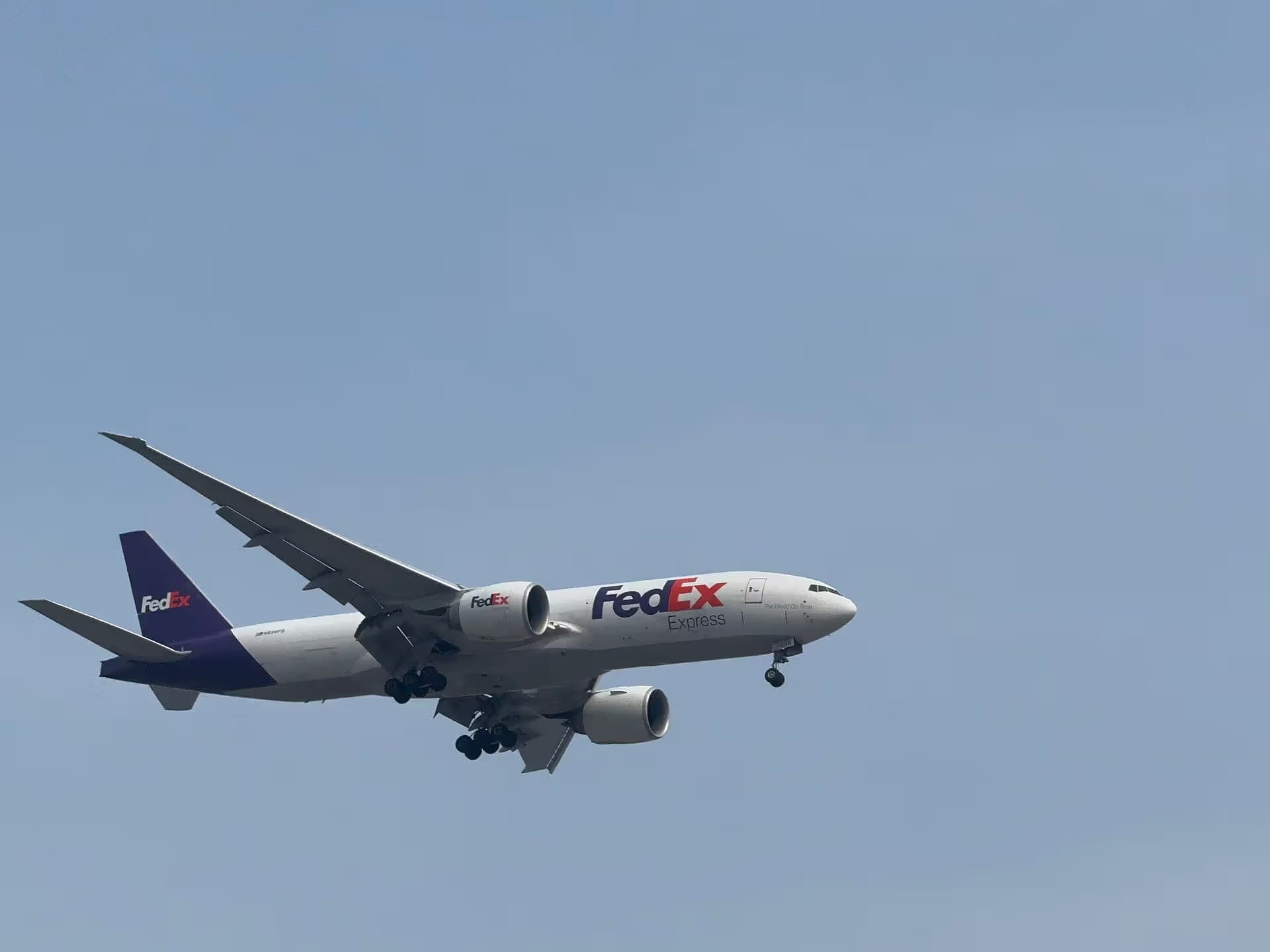 N896FD — Twin-engine aircraft at Hong Kong International Airport