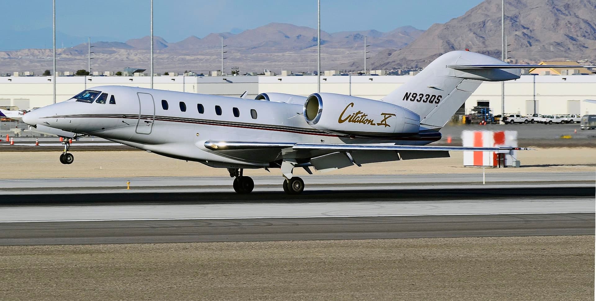 N933QS — Business jet