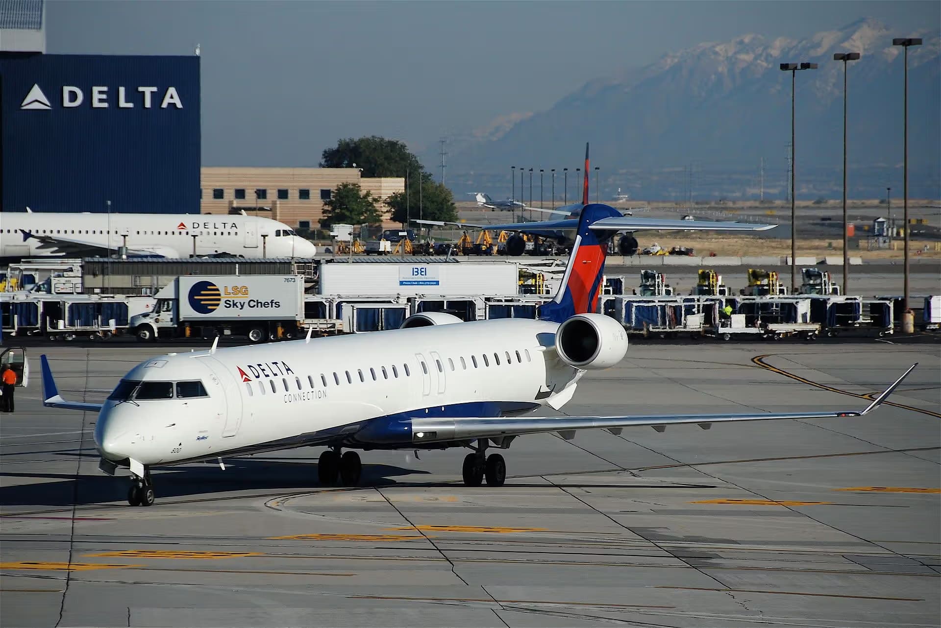 N800SK — Bombardier