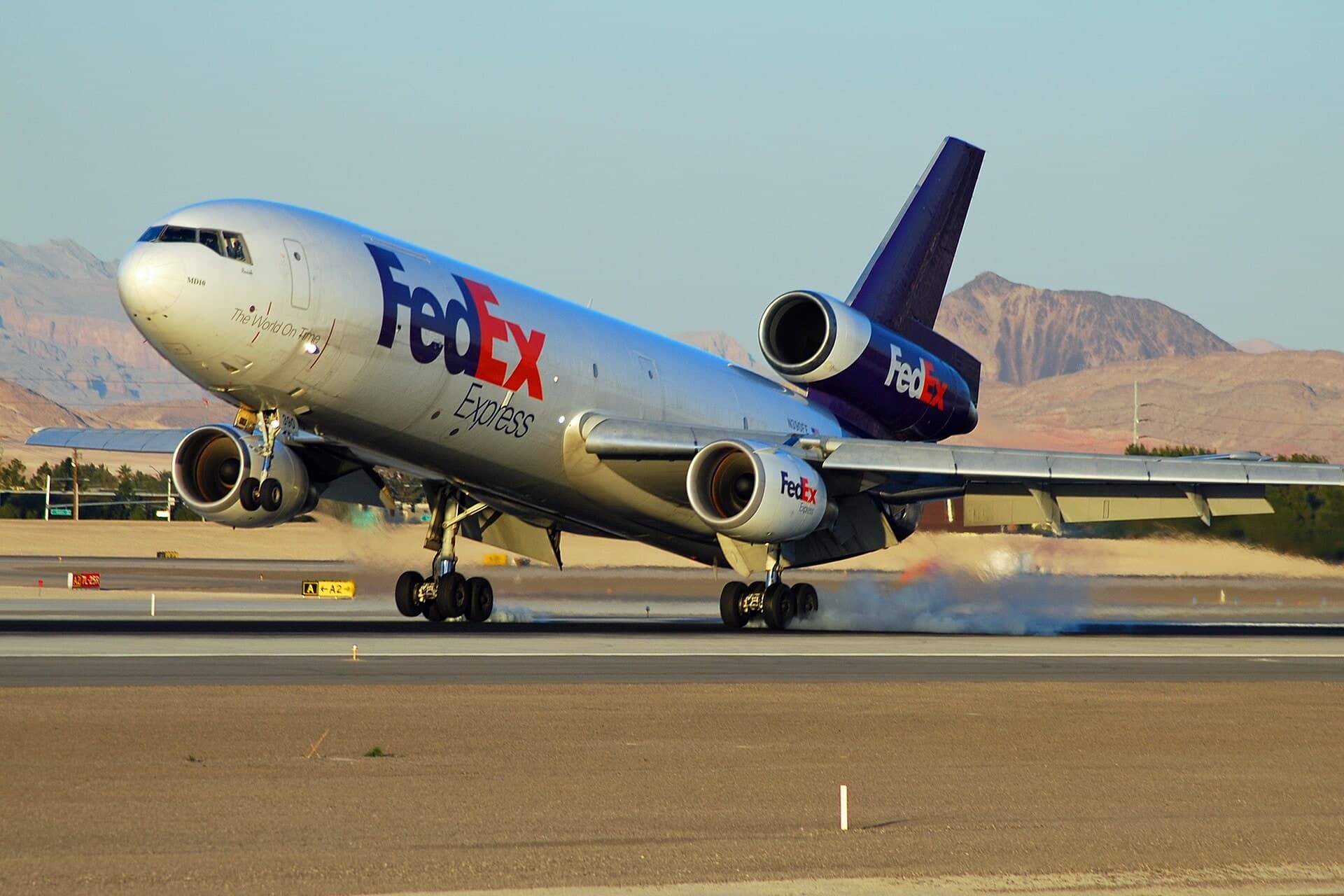 N390FE — Aircraft