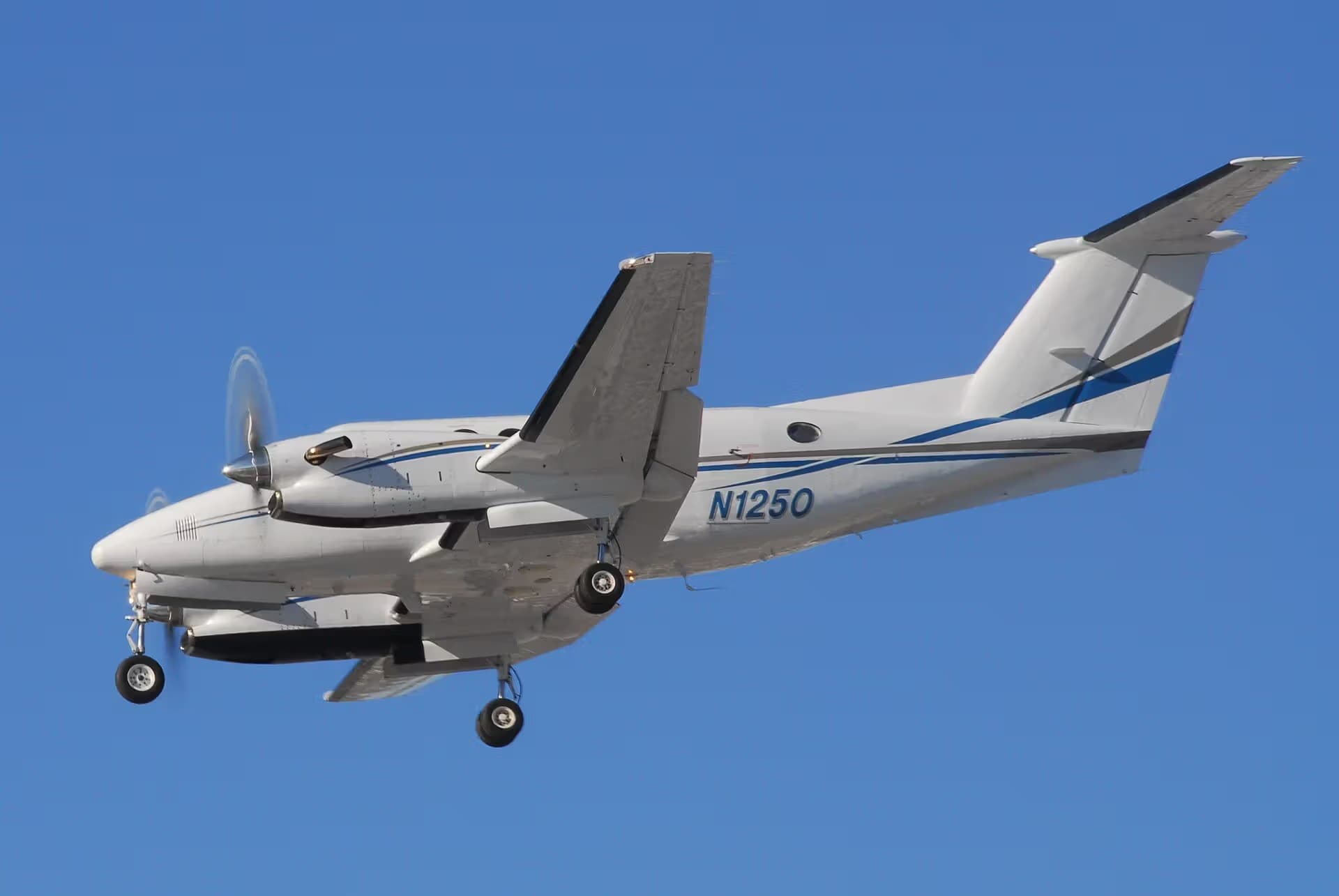 N1250 — Twin-engine aircraft
