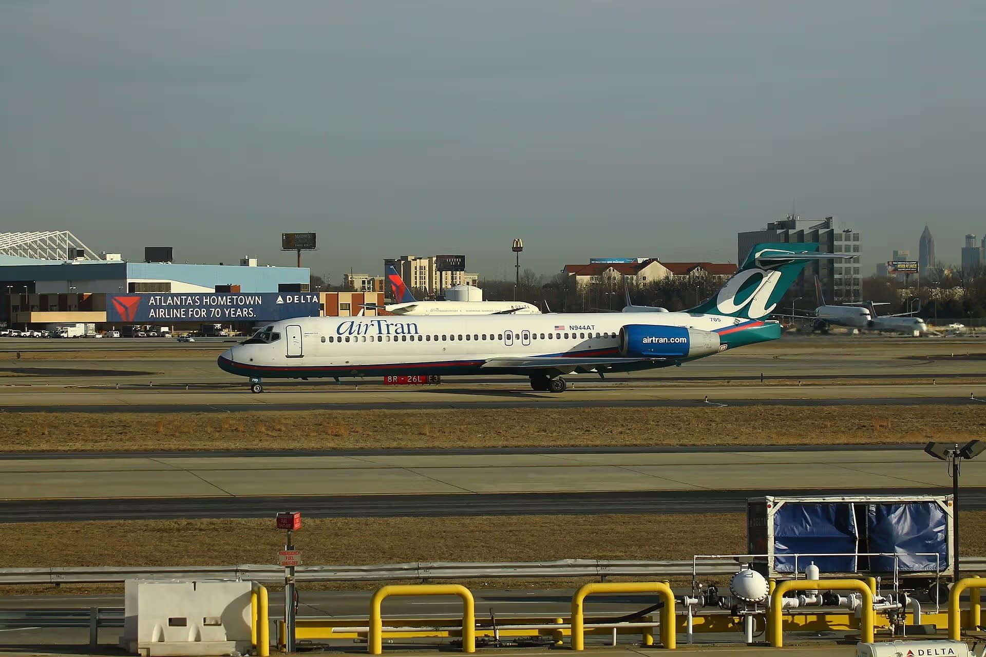 N944AT — Aircraft