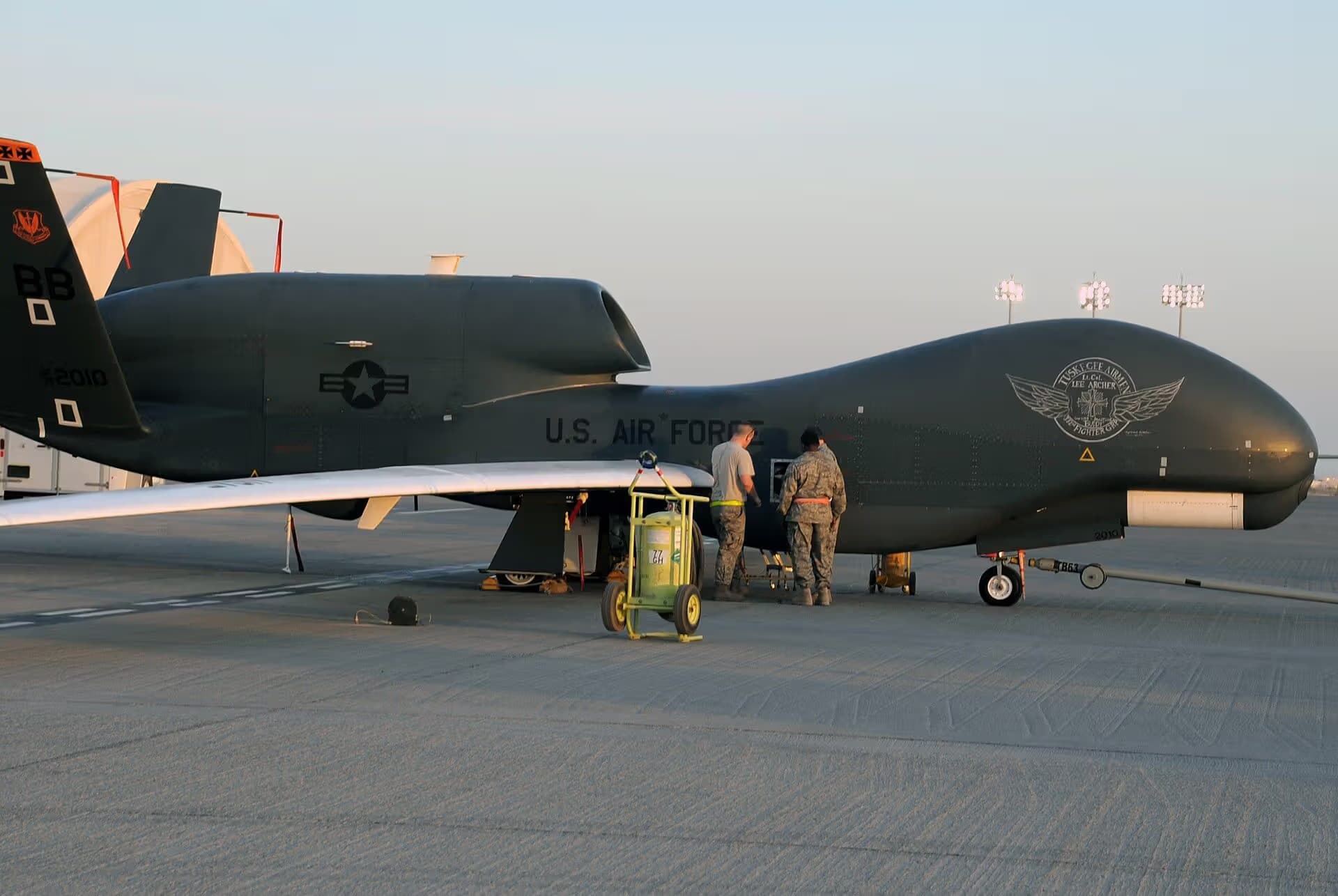 Unidentified — Aircraft