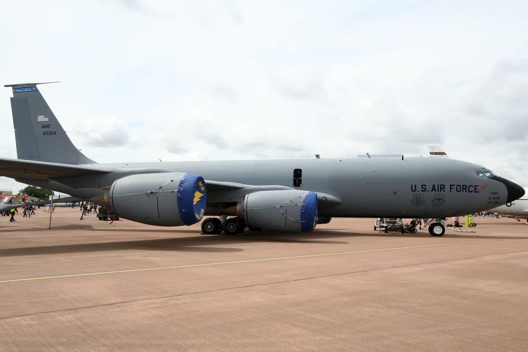 Unidentified — Boeing
