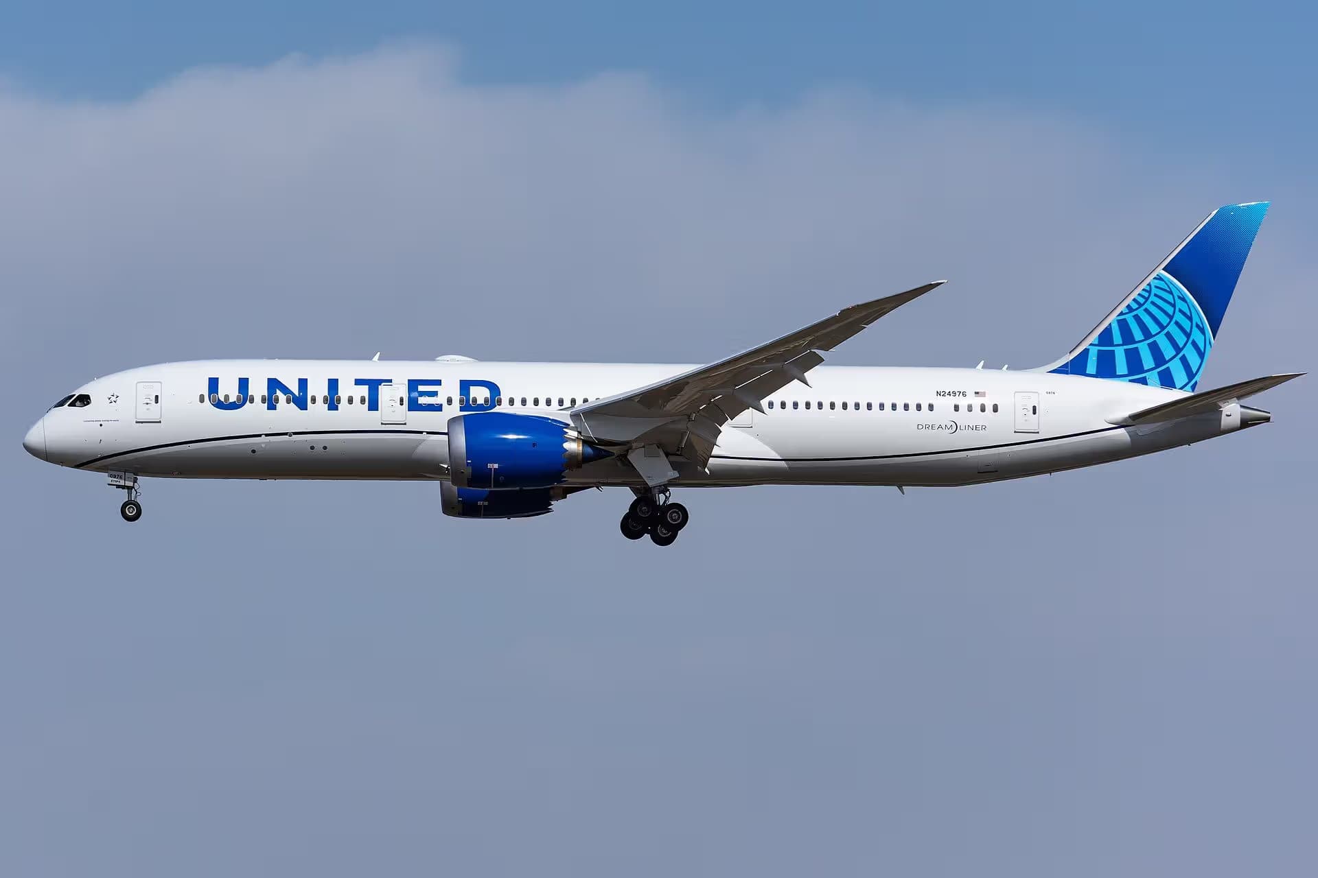 N24976 — Boeing