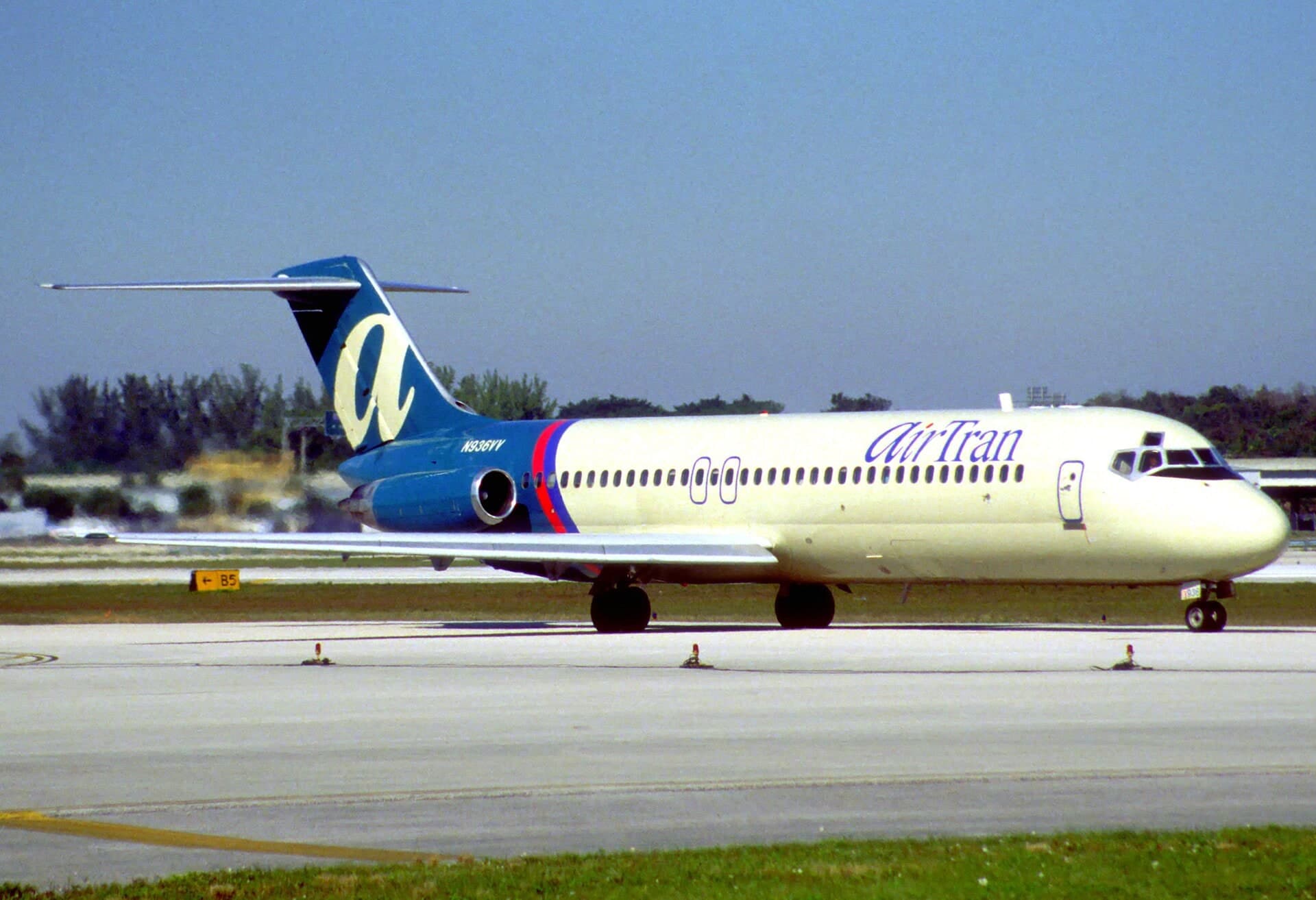 N936VV — Boeing