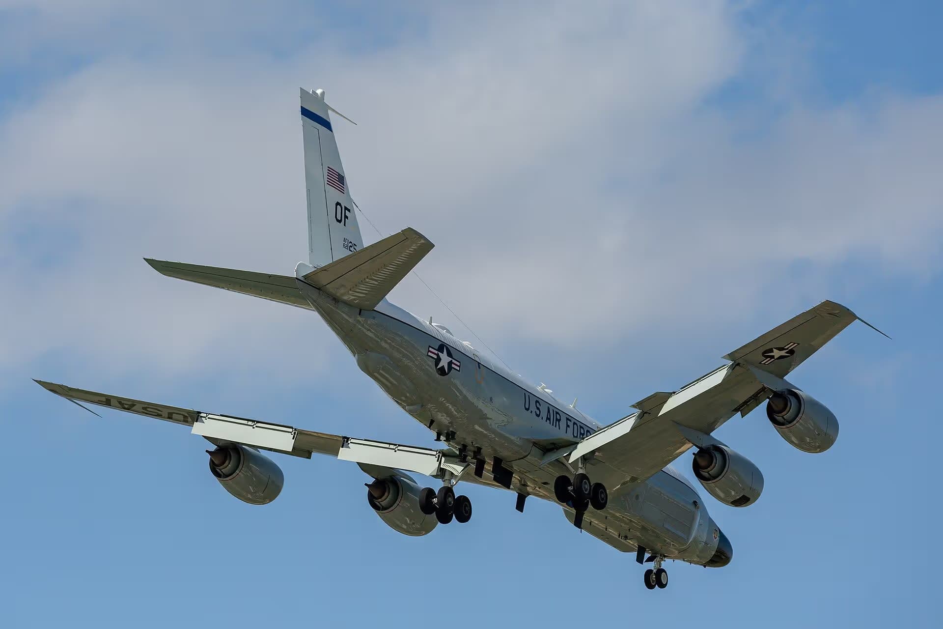 Unidentified — Aircraft