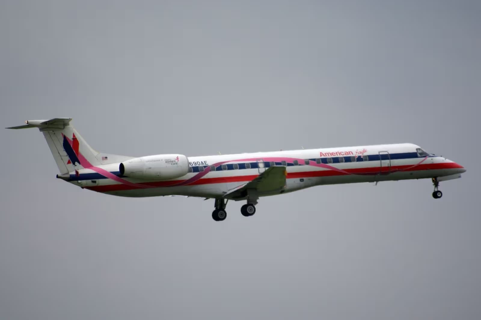 N690AE — Embraer