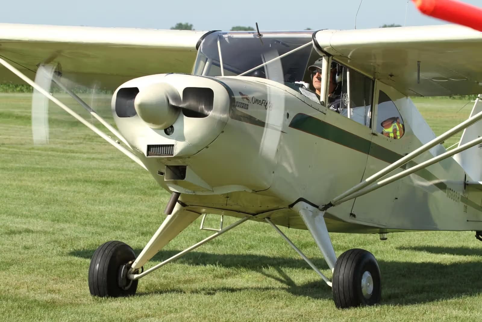 N5886H — Piper