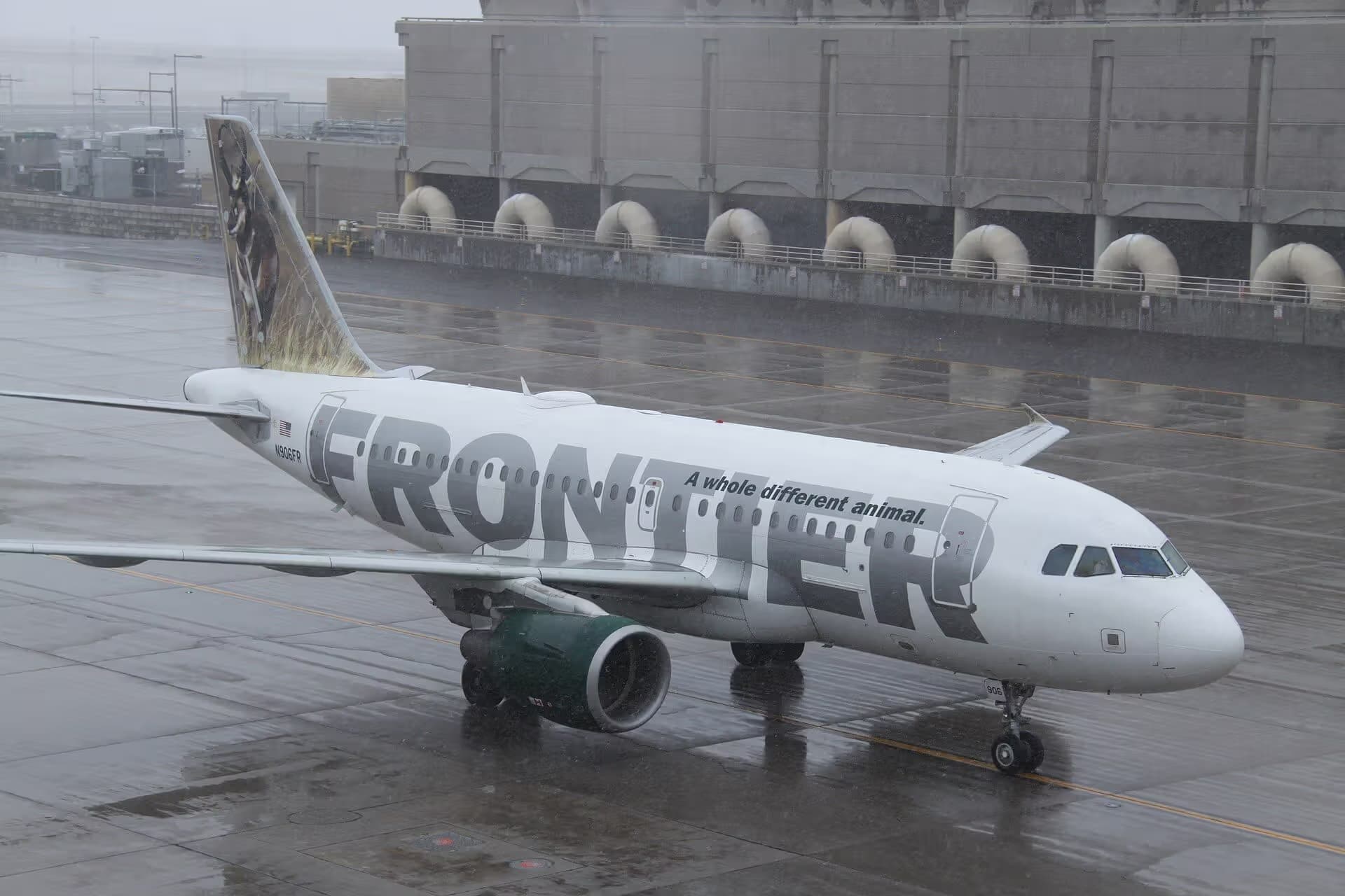 N906FR — Airbus