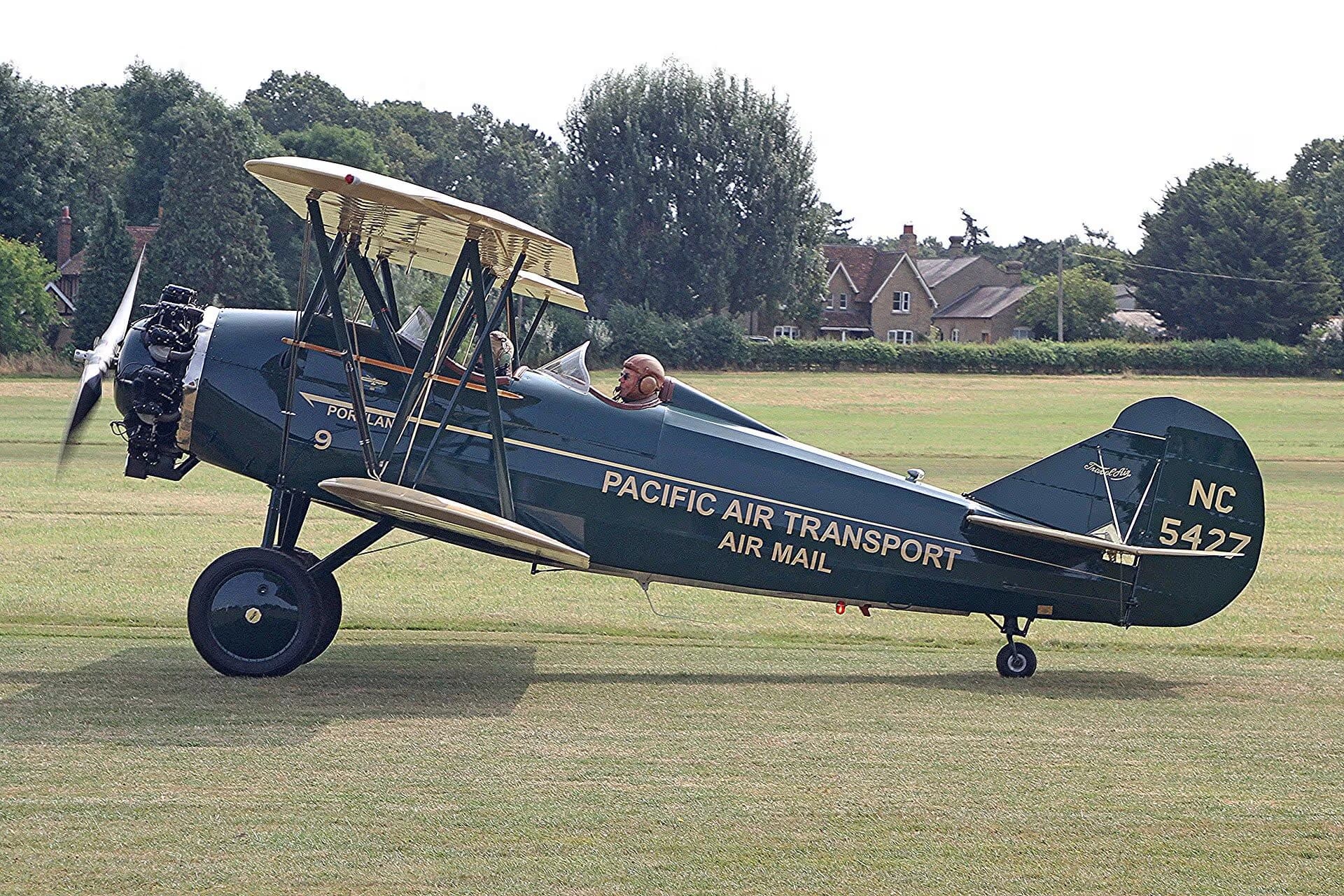 Unidentified — Single-engine aircraft