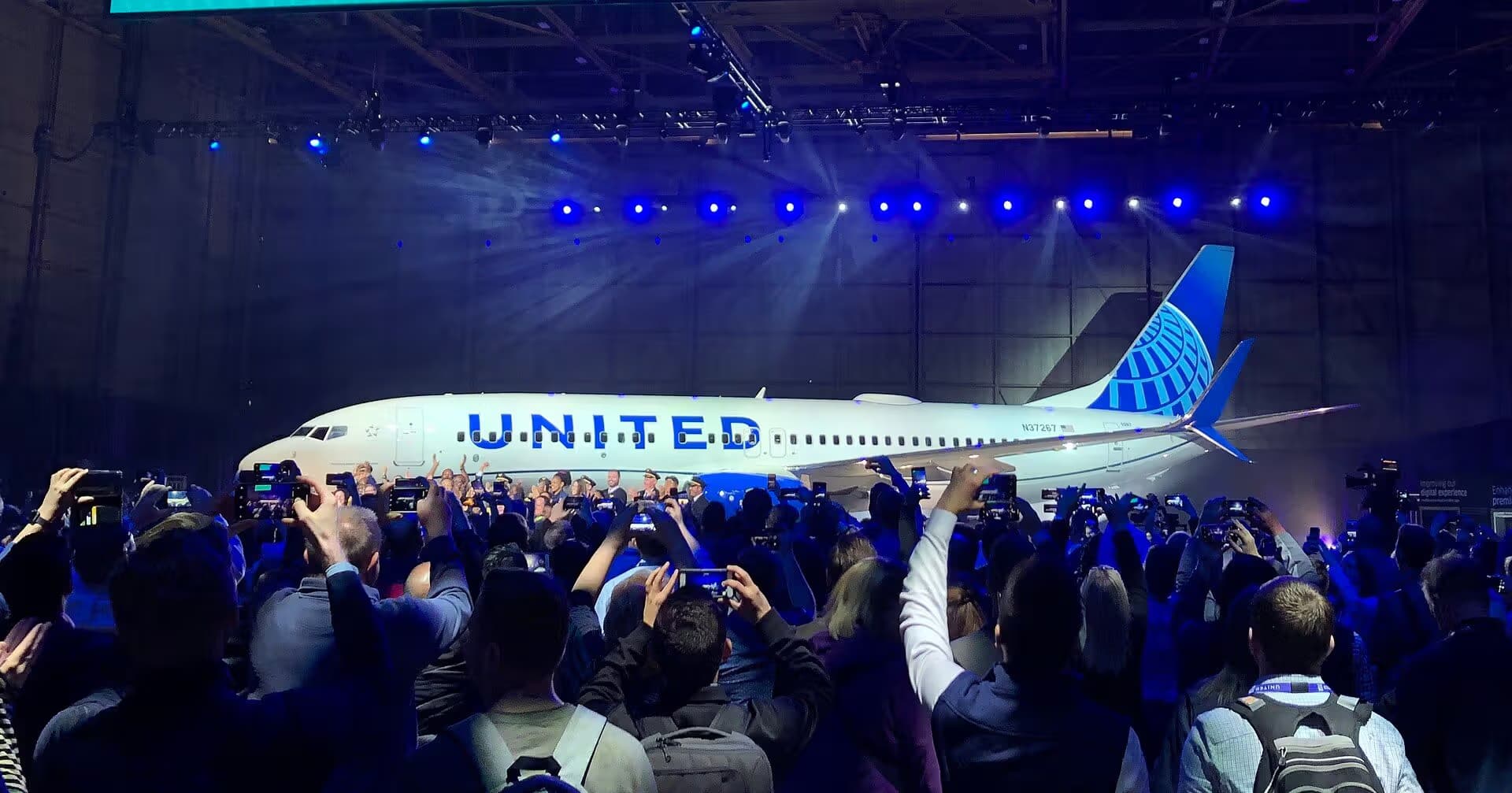 N37267 — Boeing
