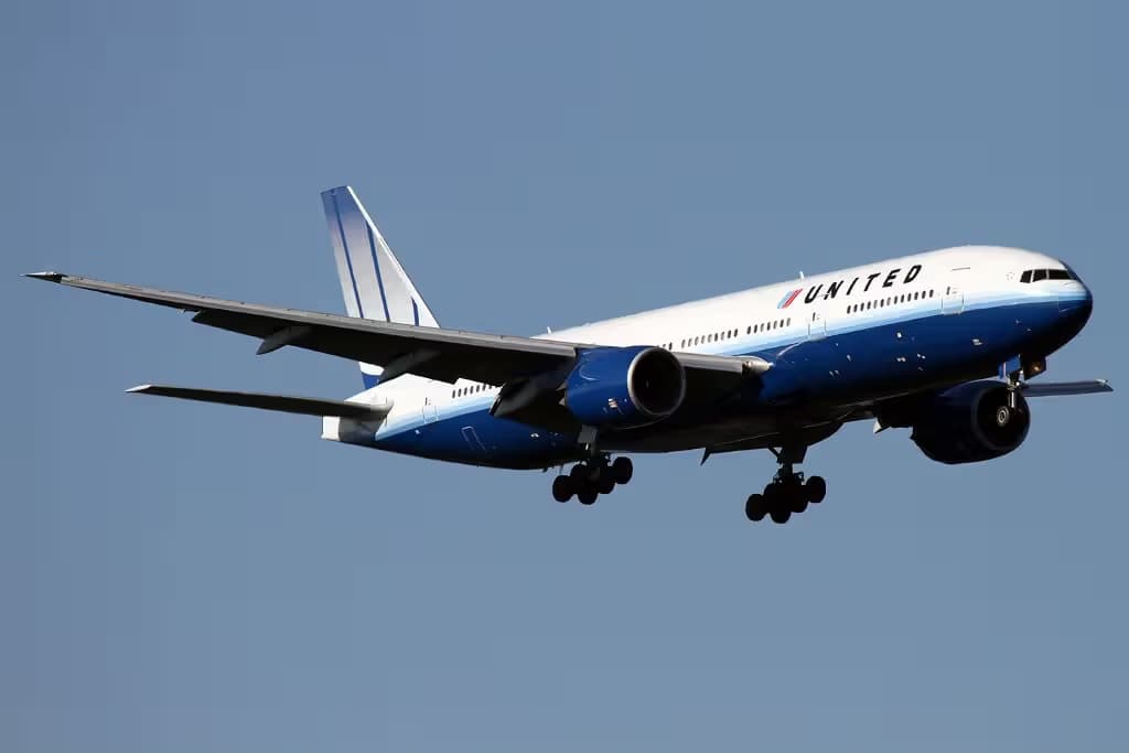 N795UA — Boeing