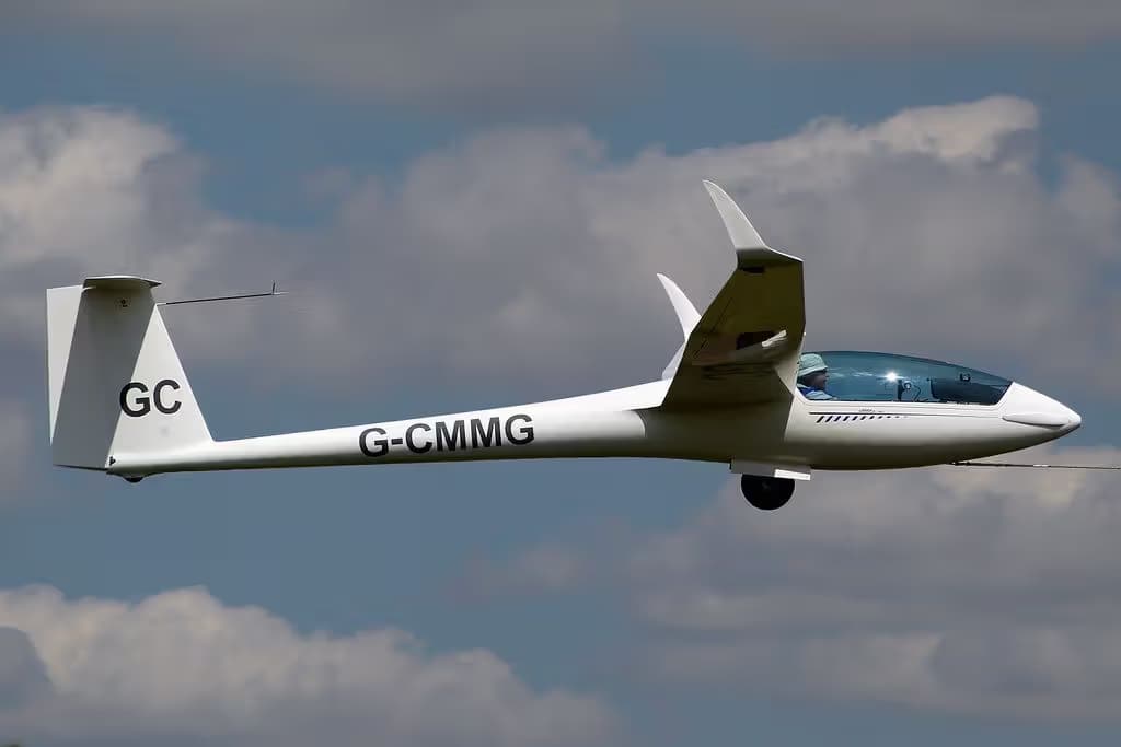 G-CMMG — Glider