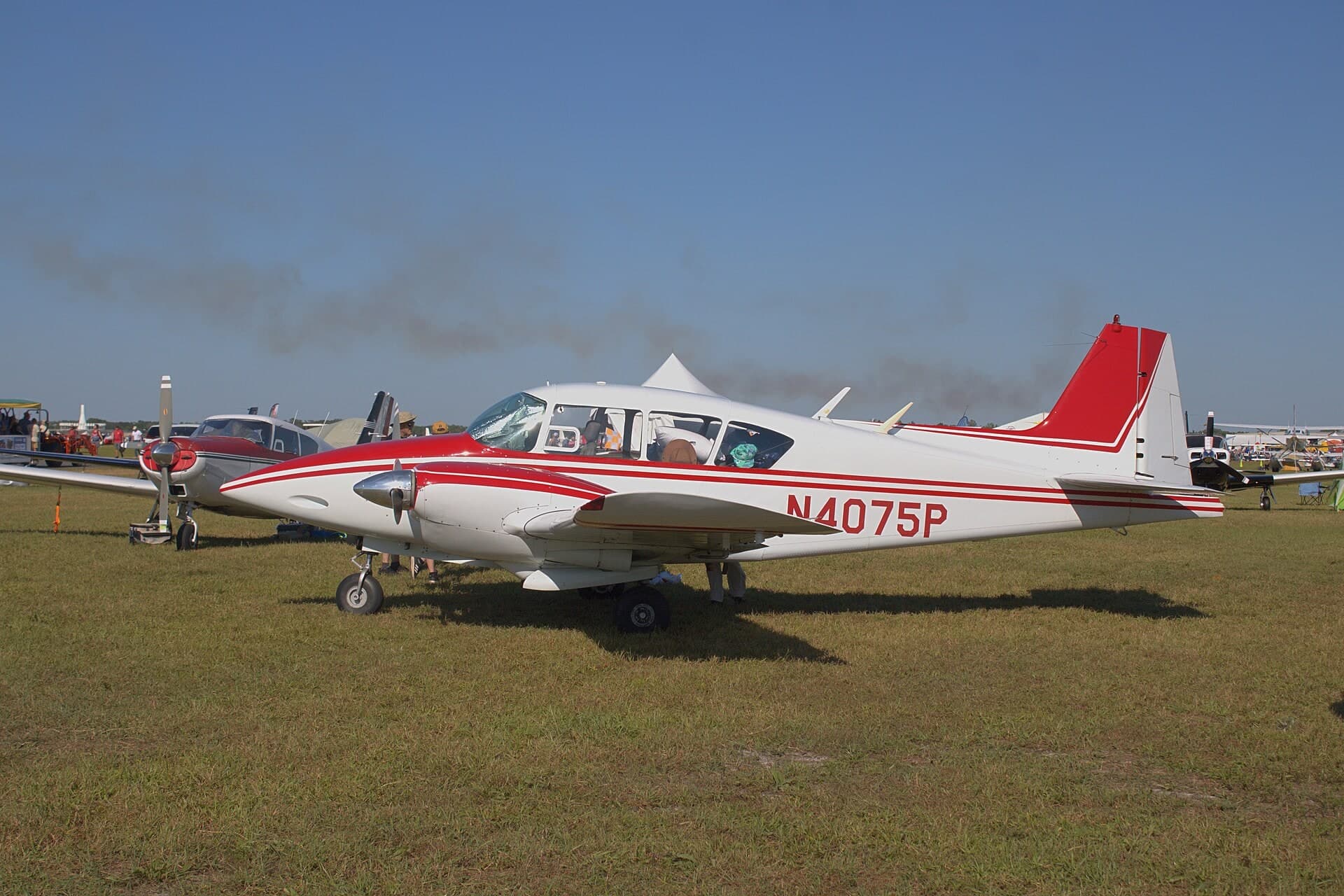 N4075P — Twin-engine aircraft
