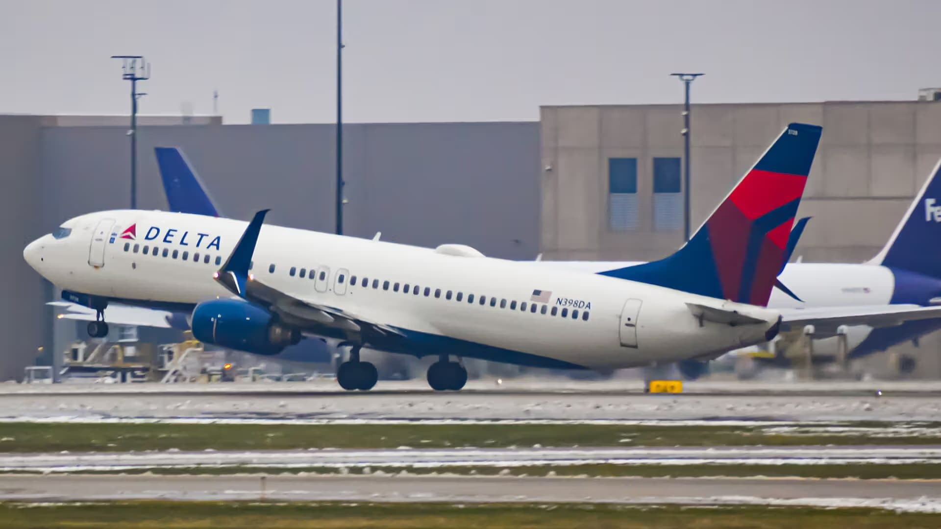 N398DA — Boeing