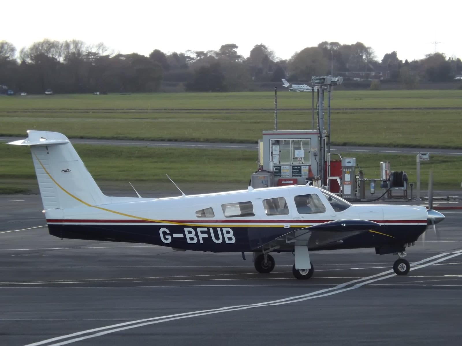 G-BFUB — Piper