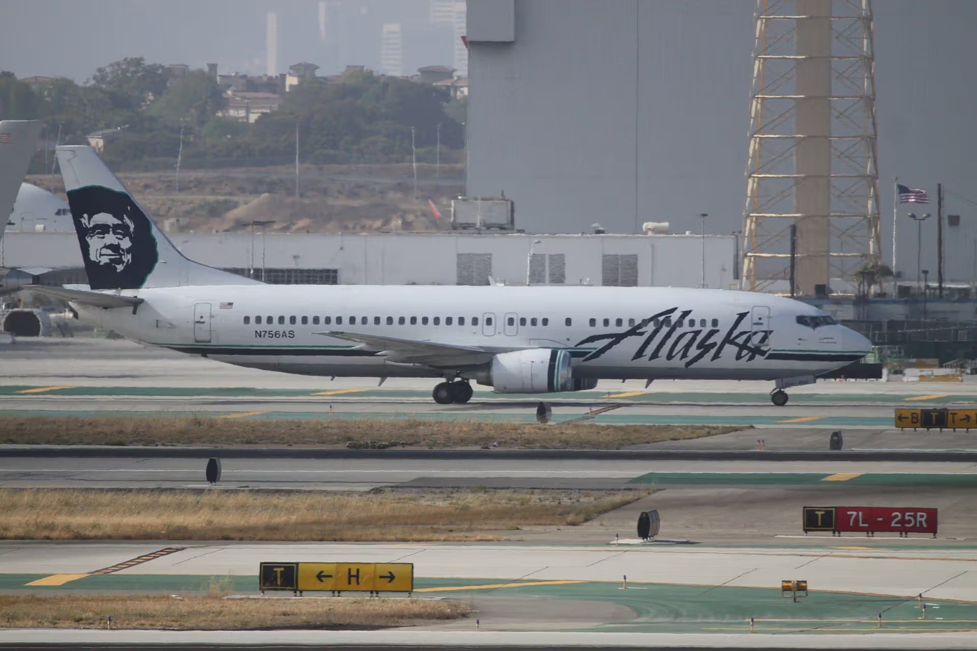 N756AS — Boeing
