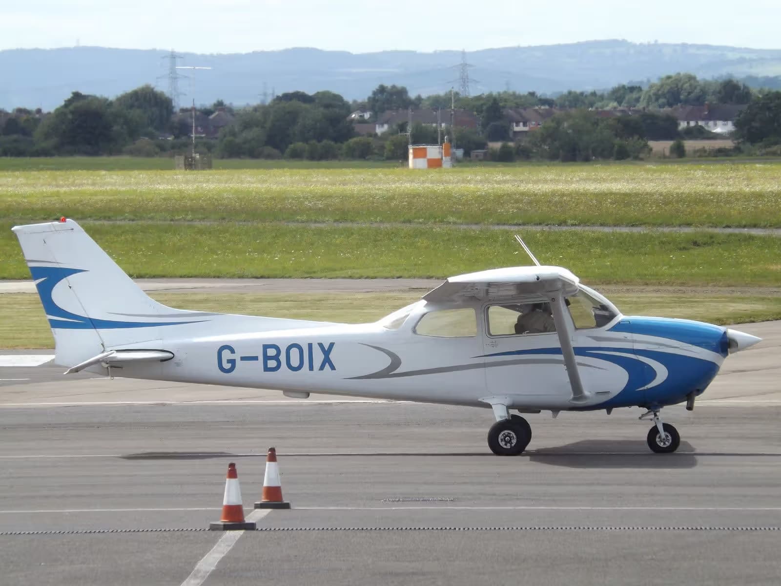 G-BOIX — Cessna