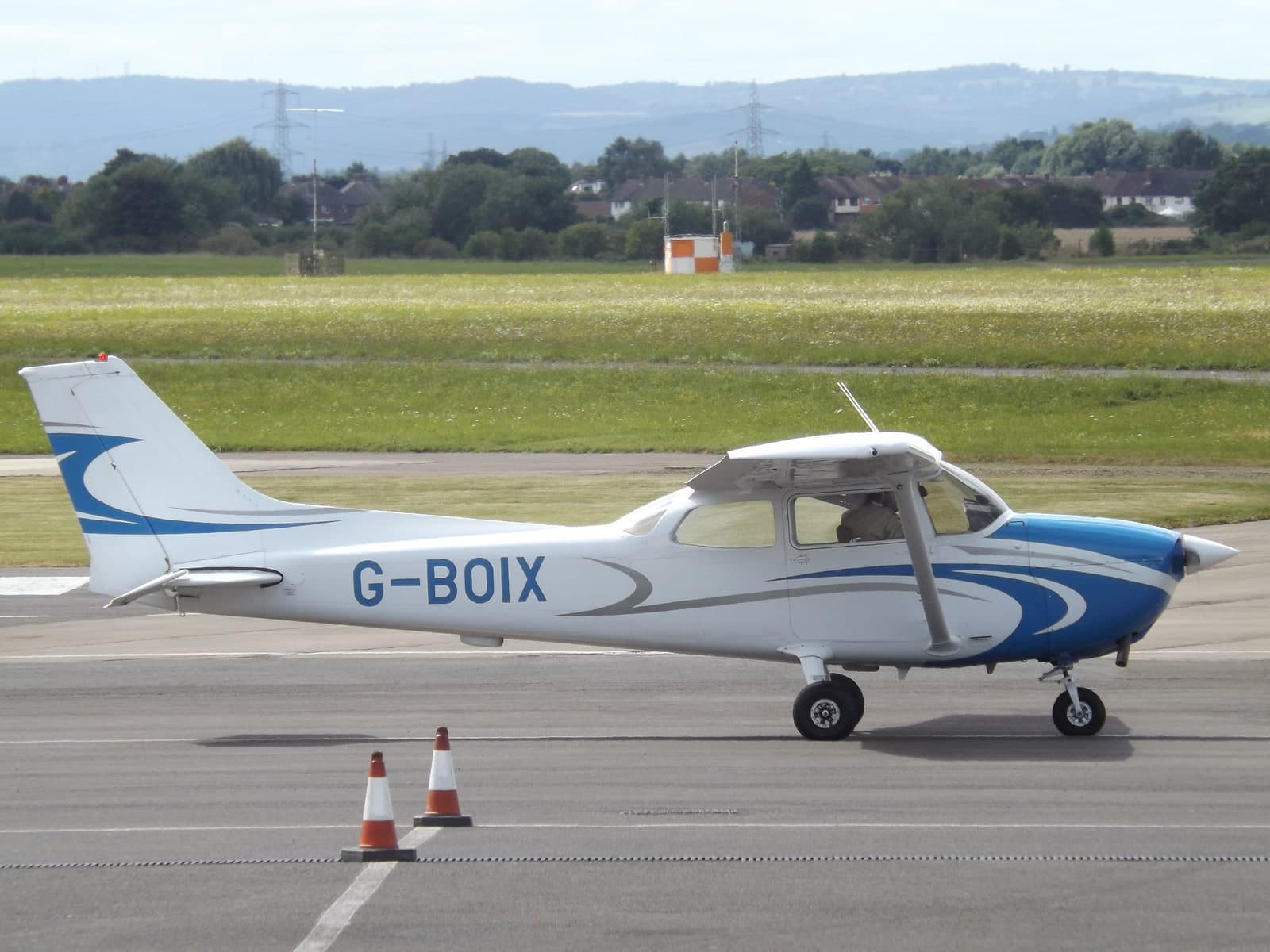 G-BOIX — Cessna