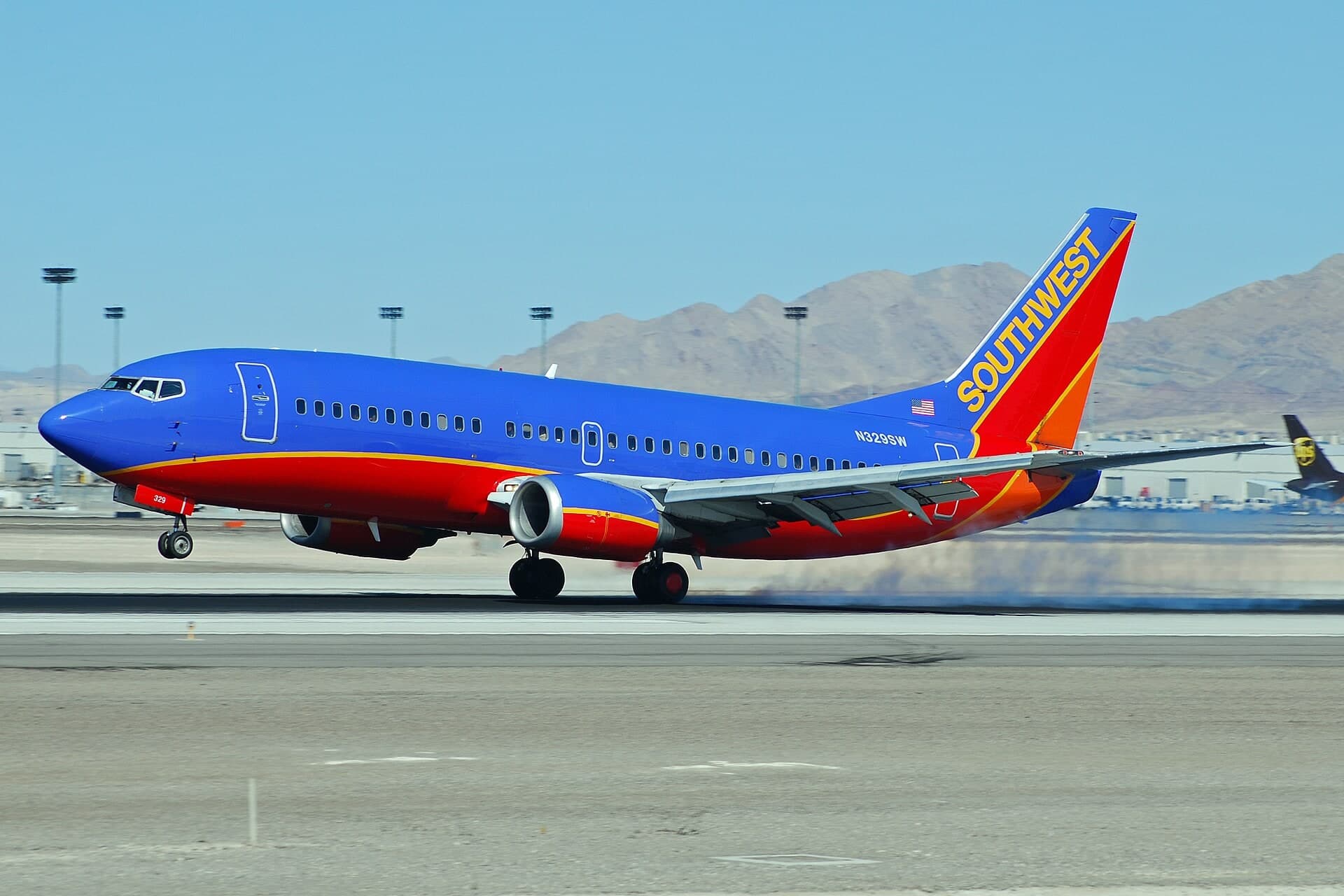 N329SW — Boeing