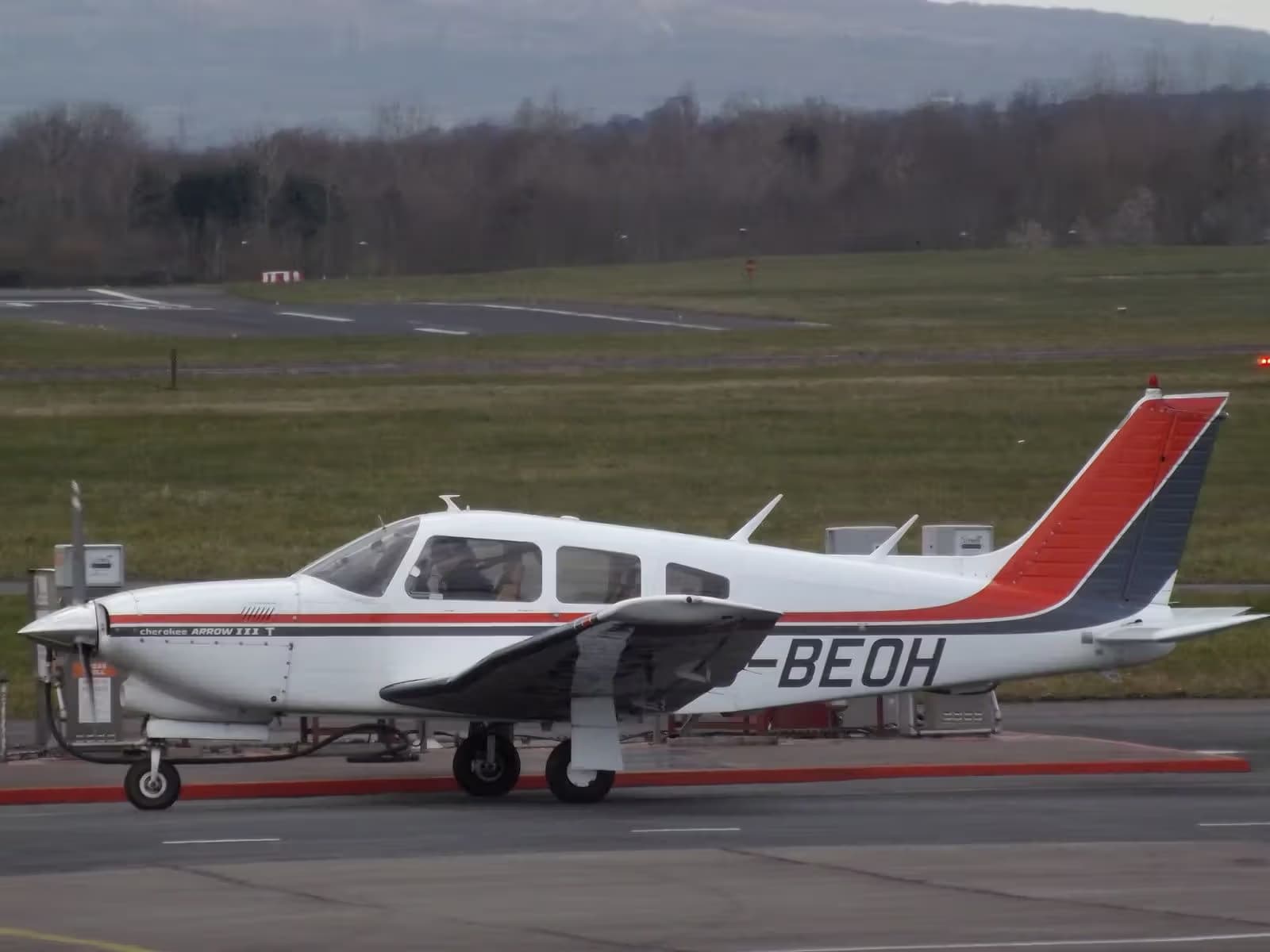 G-BEOH — Piper