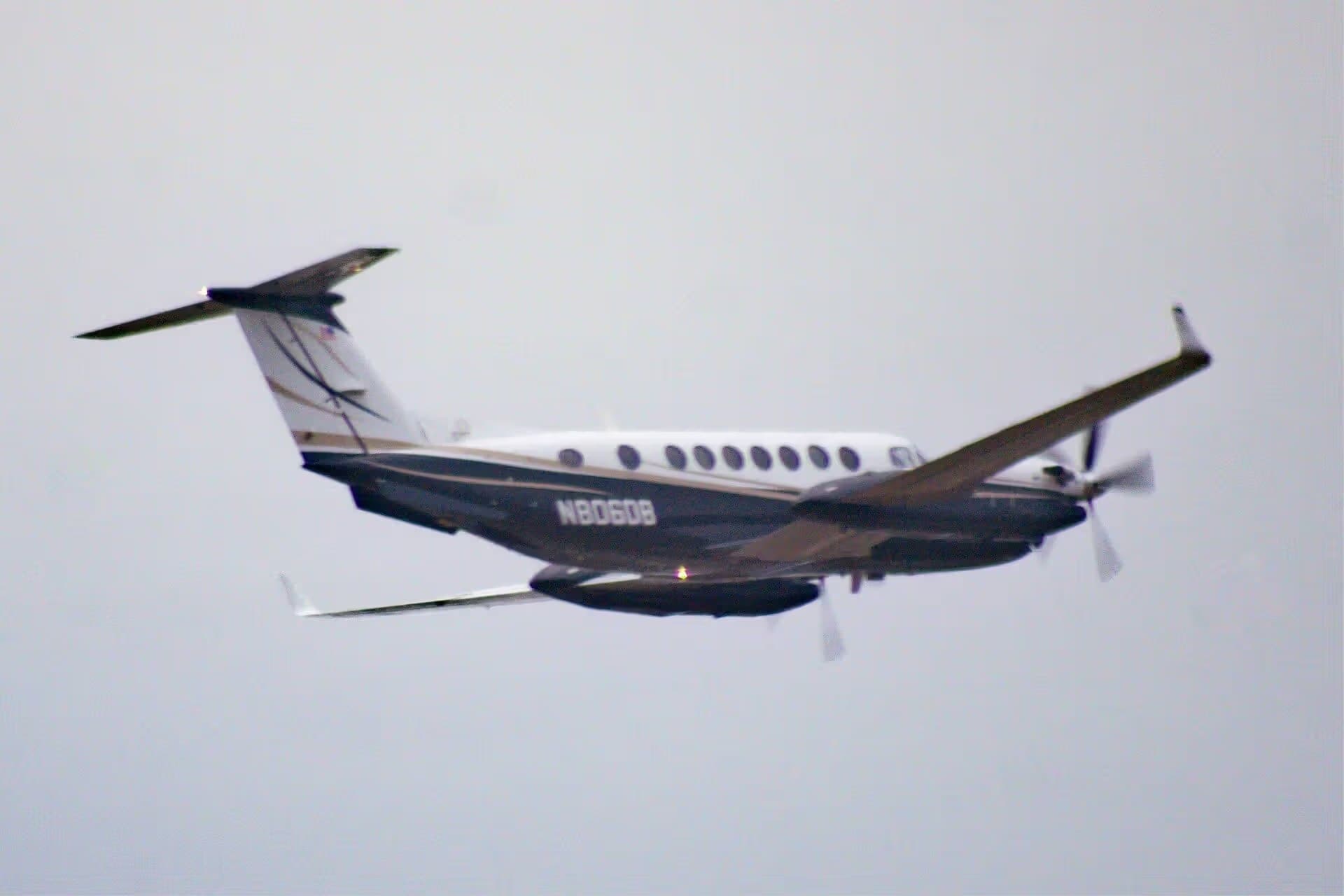 N806DB — Beechcraft