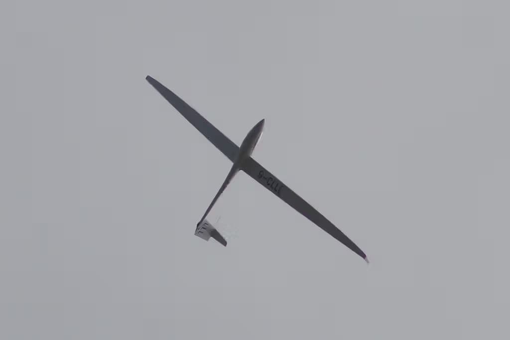 G-CLLL — Glider