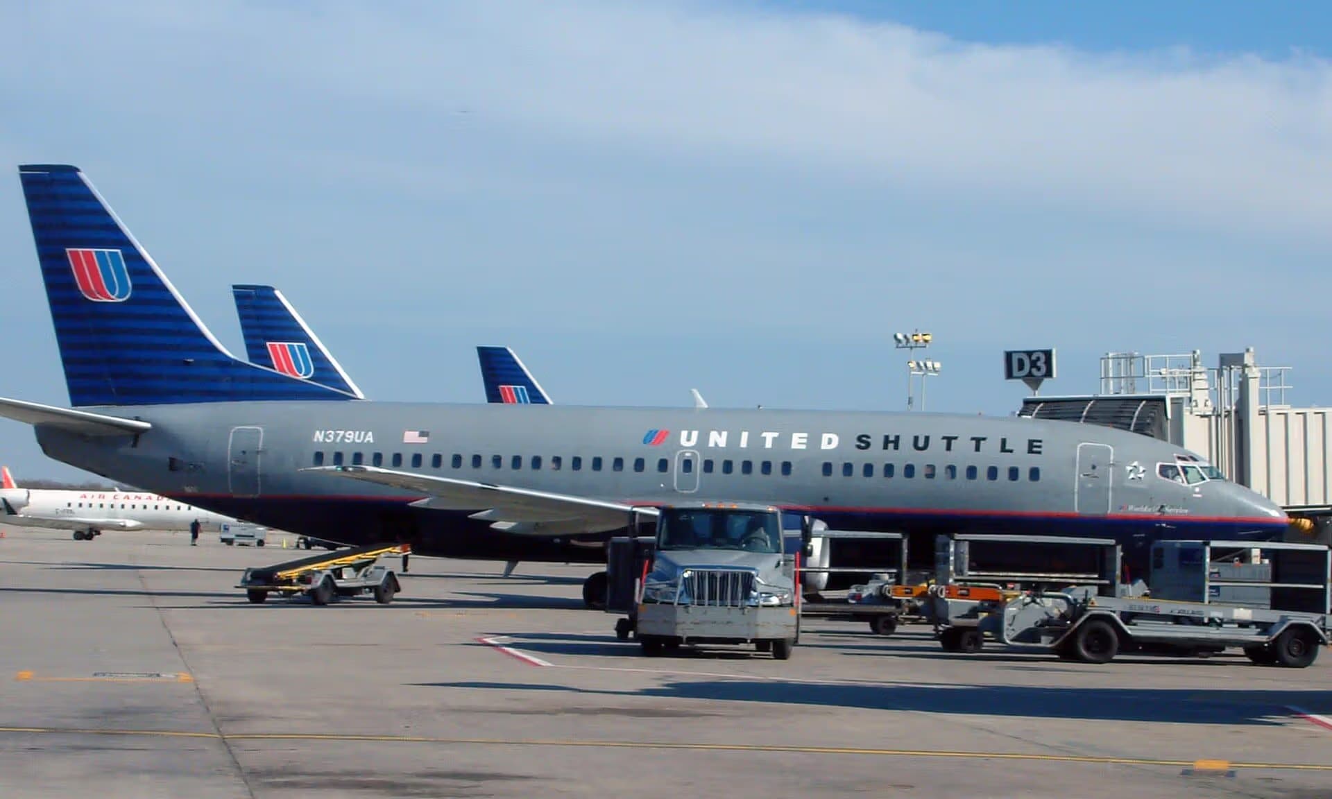 N379UA — Boeing