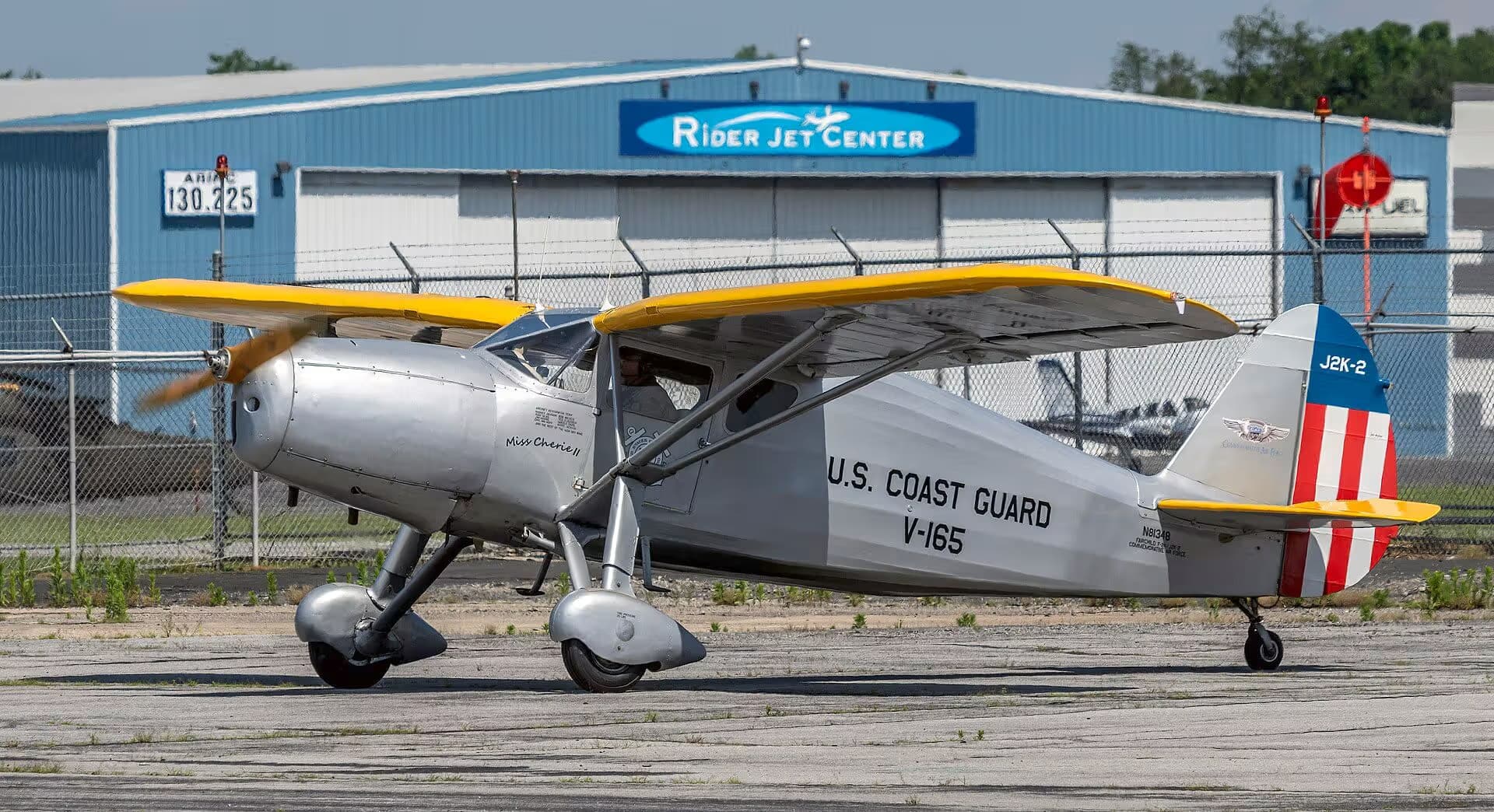 N81348 — Single-engine aircraft