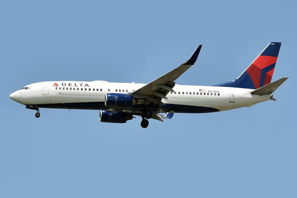 N377DA — Boeing