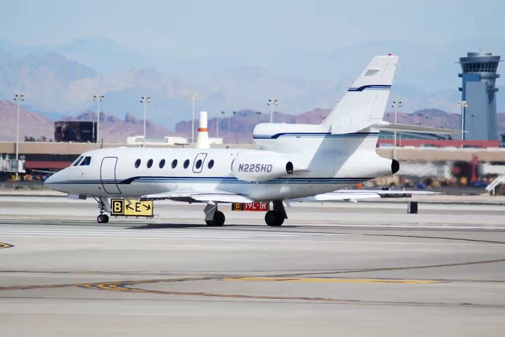 N225HD — Business jet