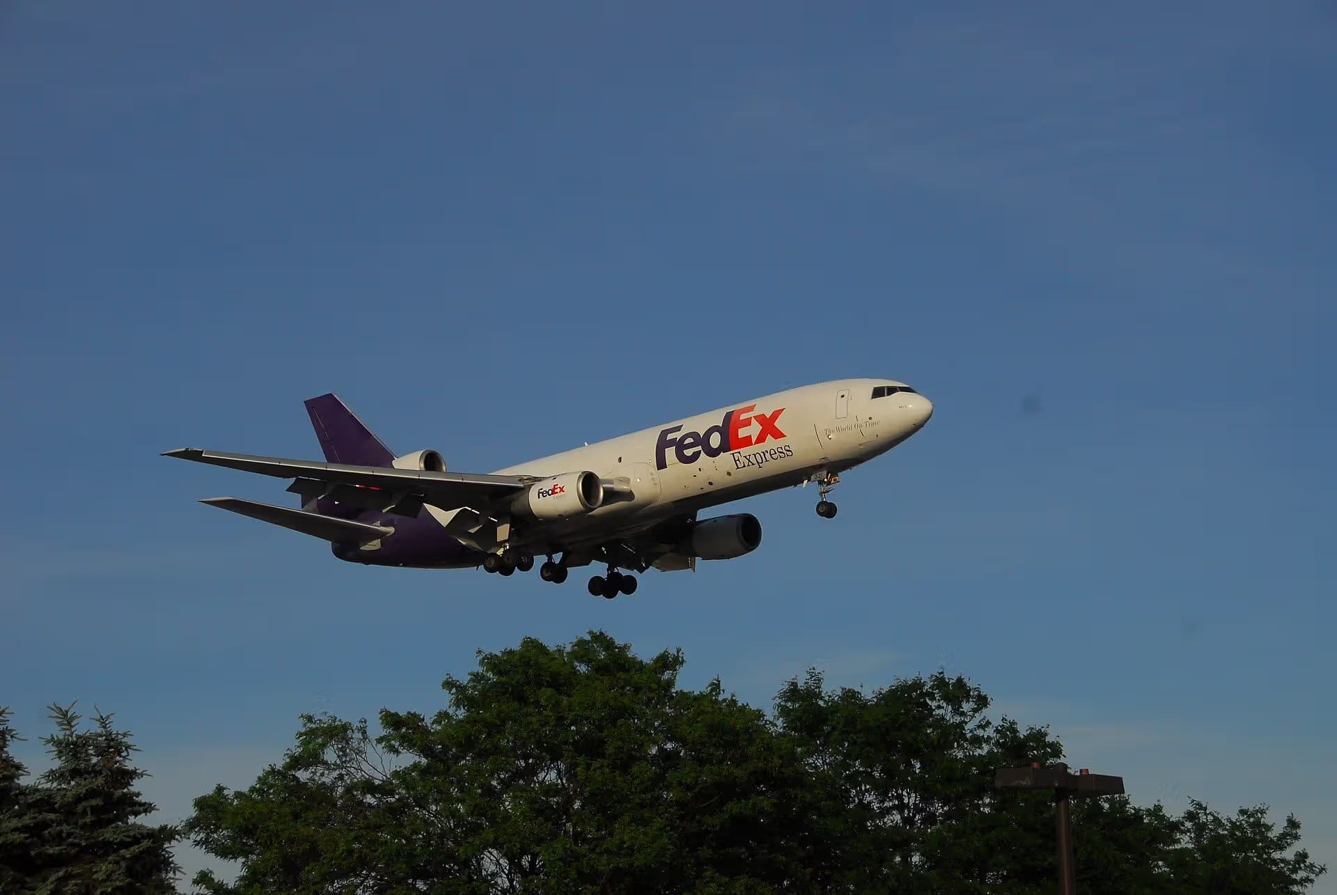 N321FE — Douglas