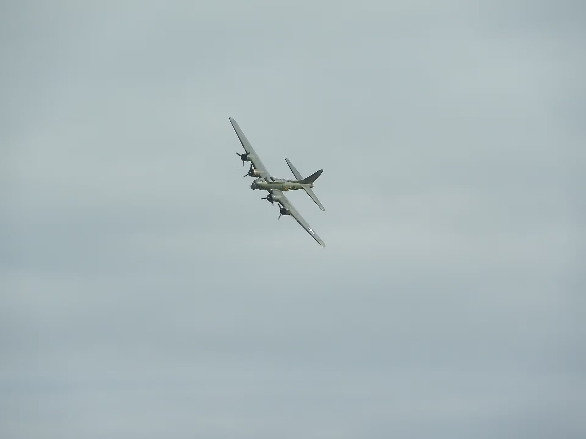 Unidentified — Boeing
