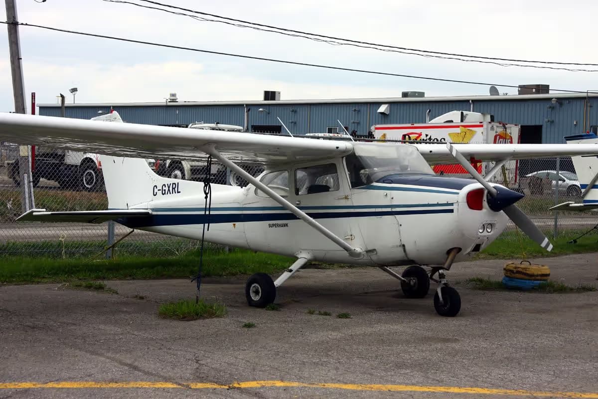 C-GXRL — Single-engine aircraft