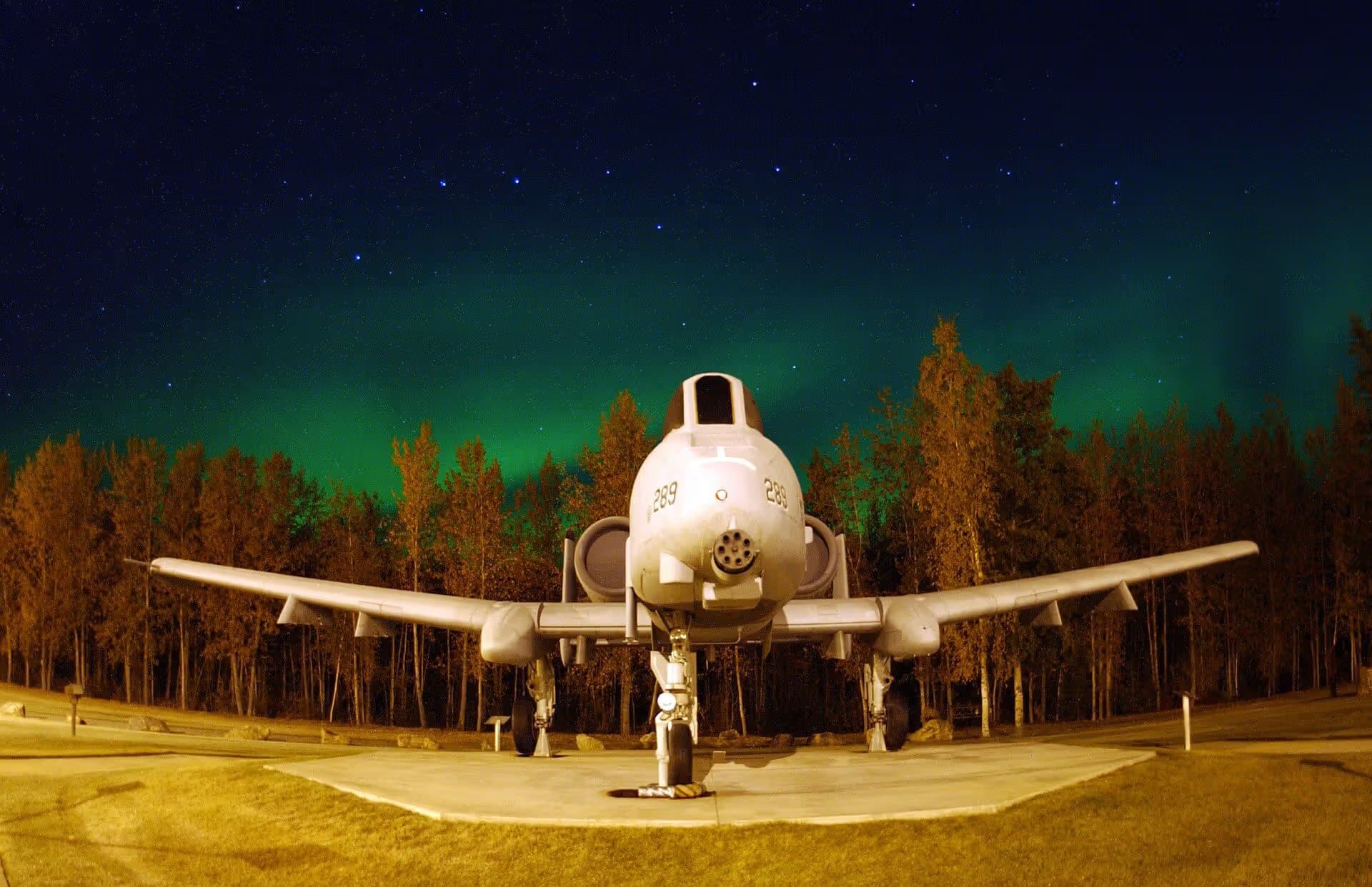 Unidentified — Aircraft at Eielson Air Force Base