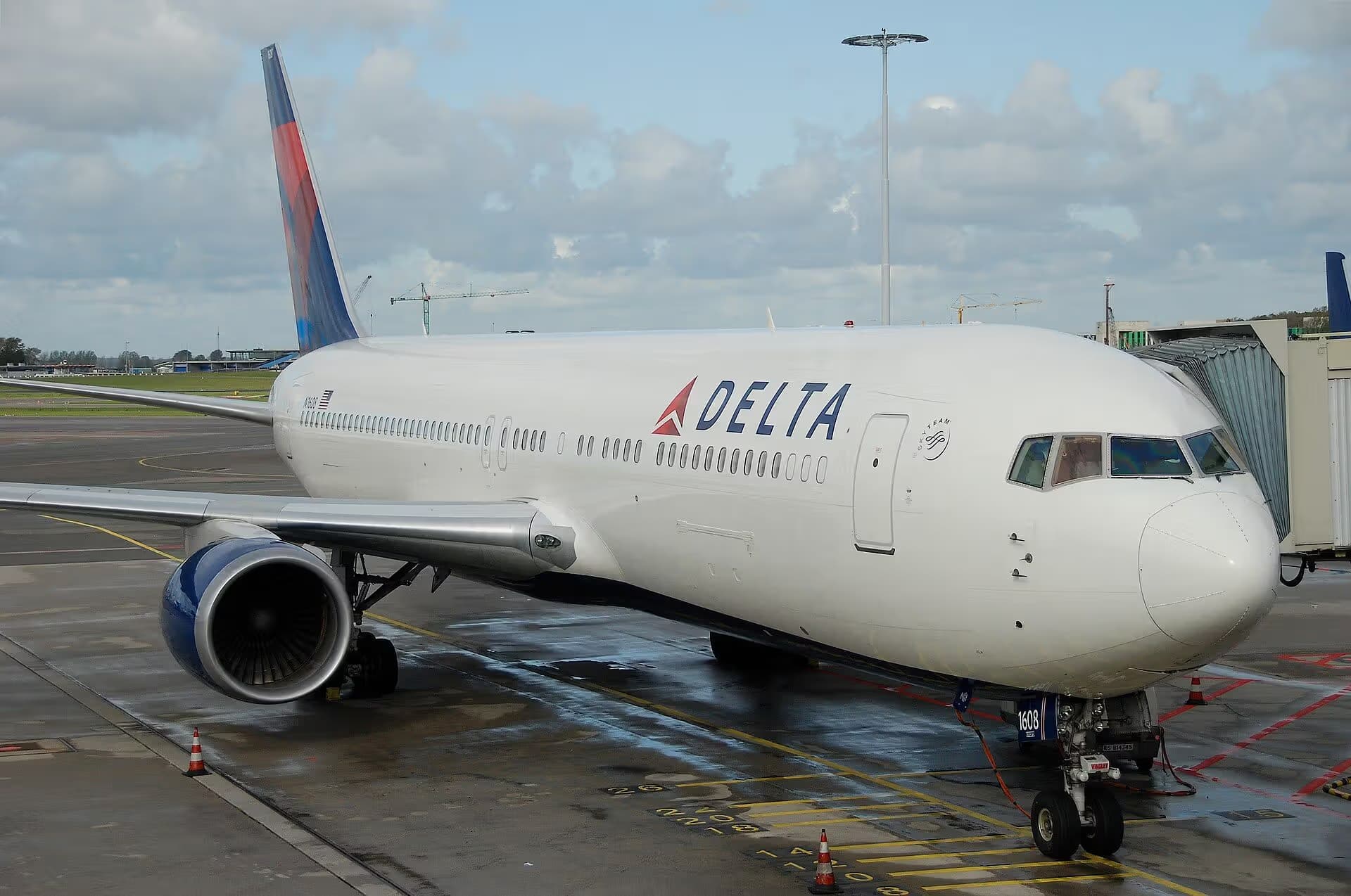 N1608 — Boeing