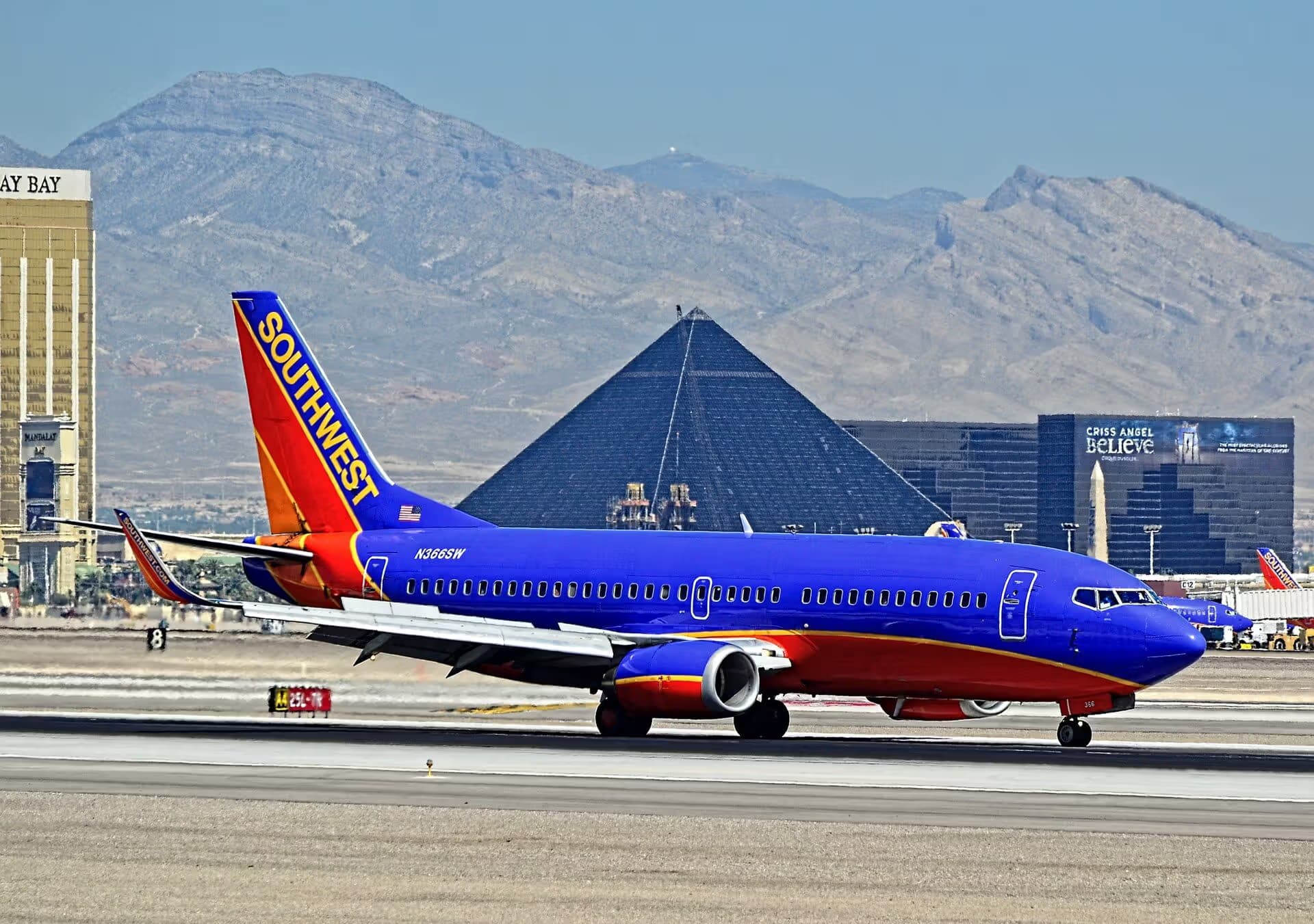 N366SW — Boeing