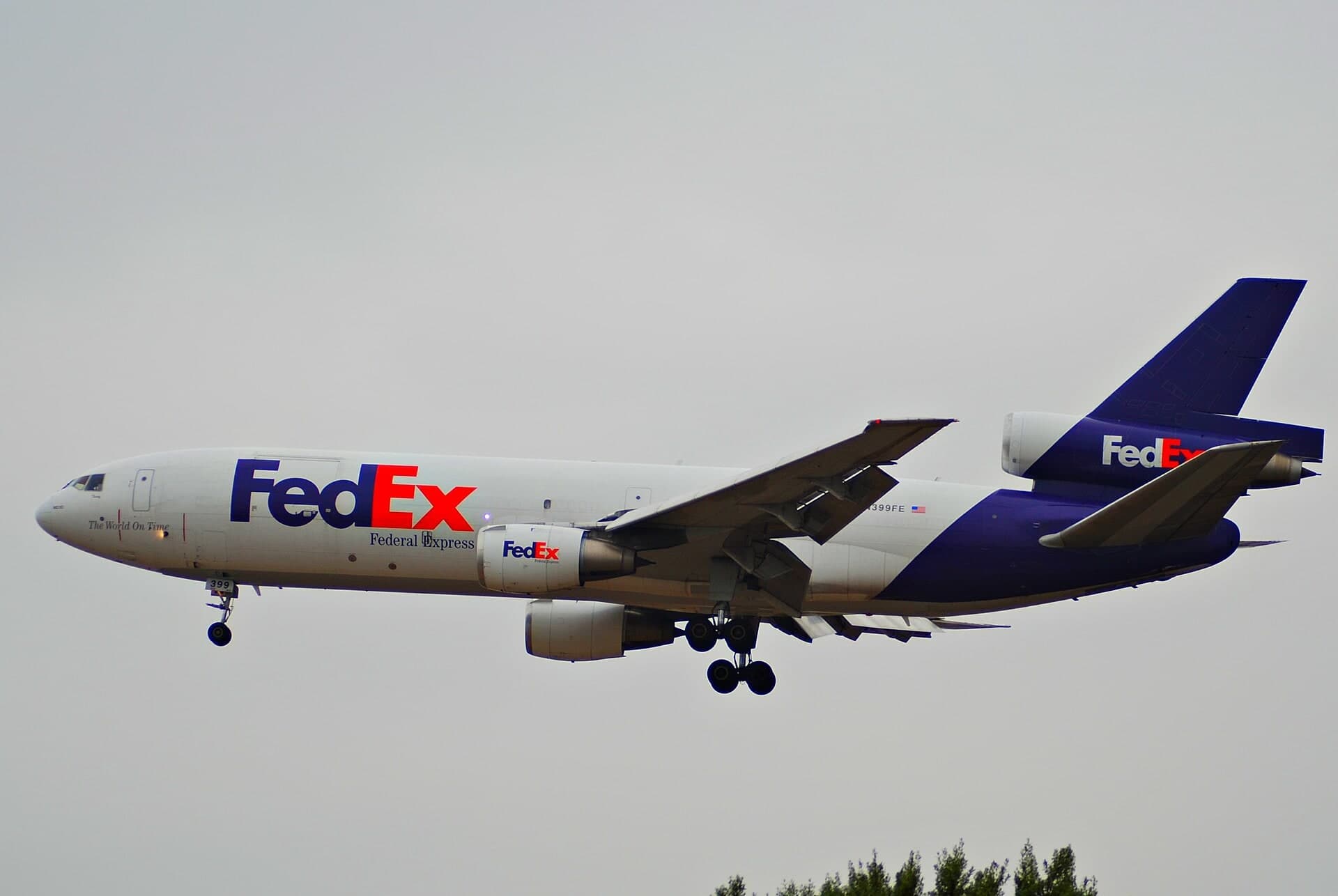 N399FE — Douglas