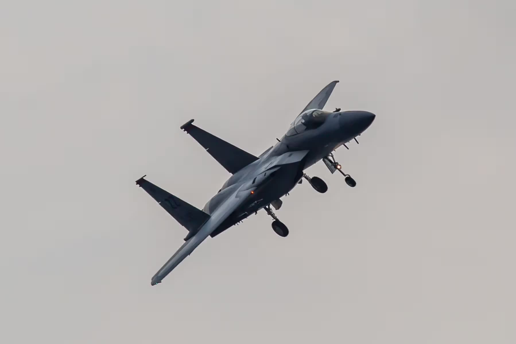 Unidentified — Aircraft
