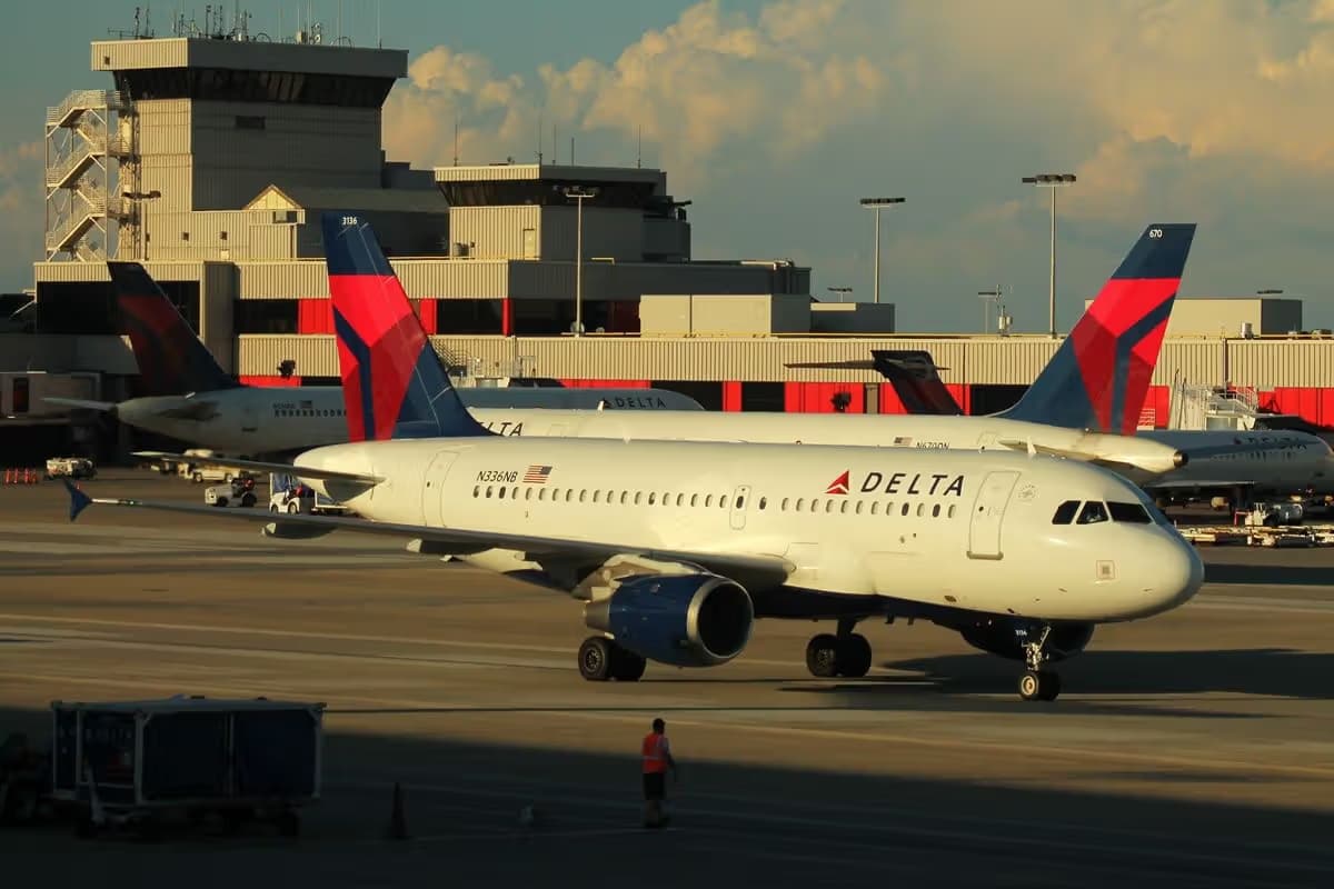 N336NB — Airbus