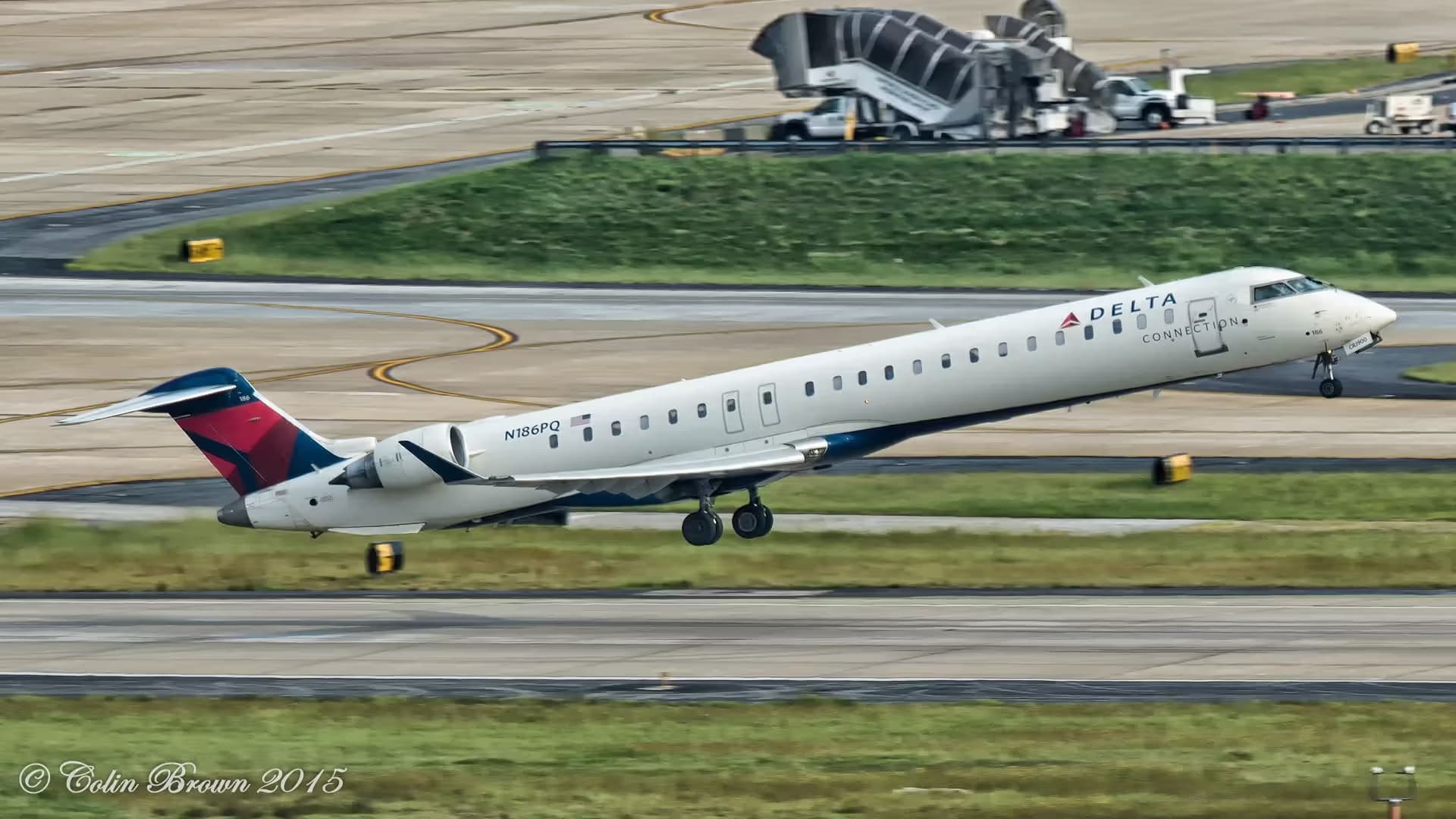 N186PQ — Bombardier